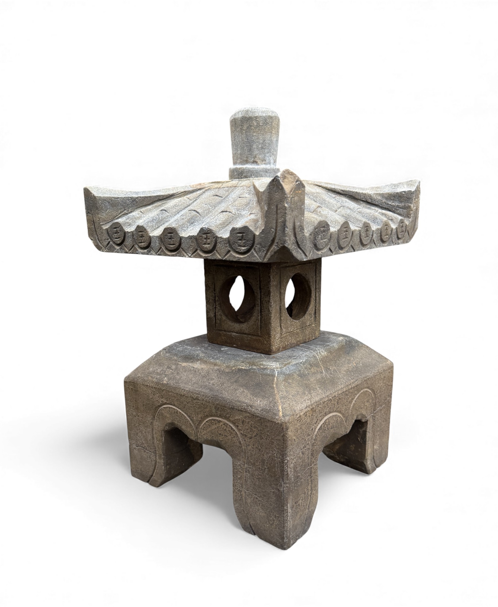 Asiatisches Geisterhaus Steinlaterne Garten Pagode