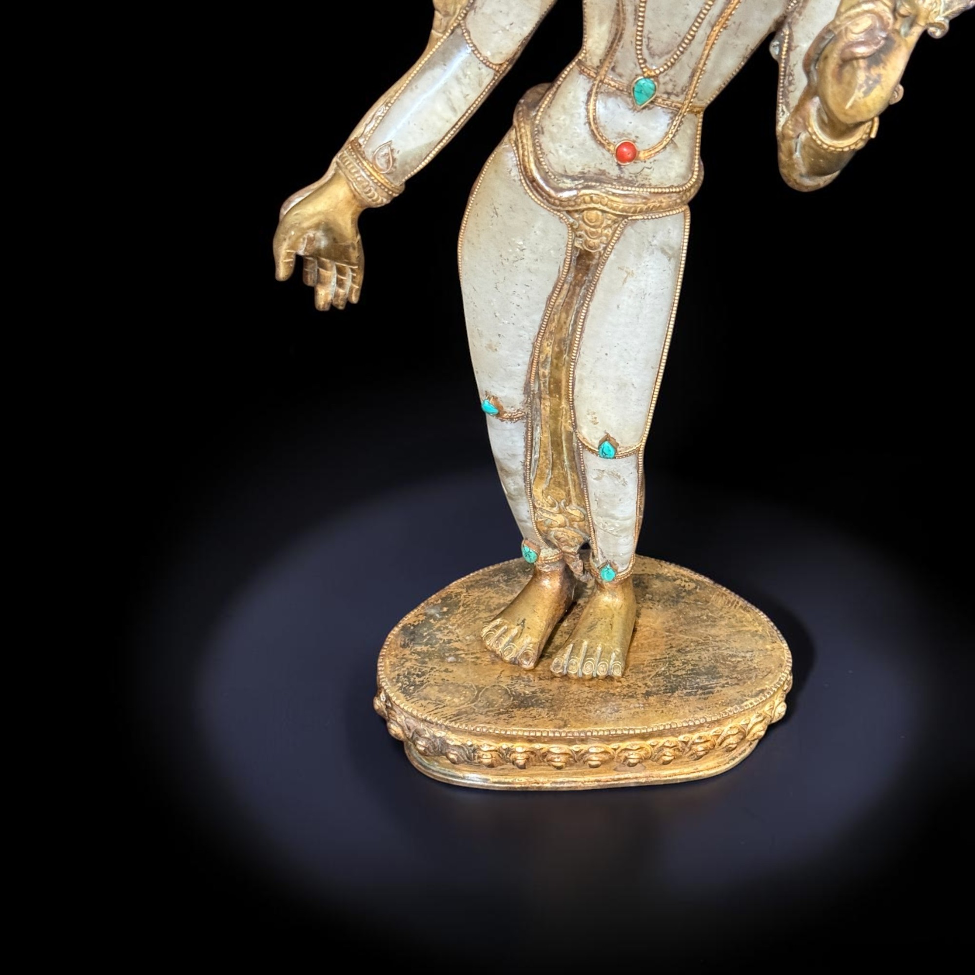 Stehende Grüne Tara Figur – Bergkristall & vergoldete Bronze, Nepal