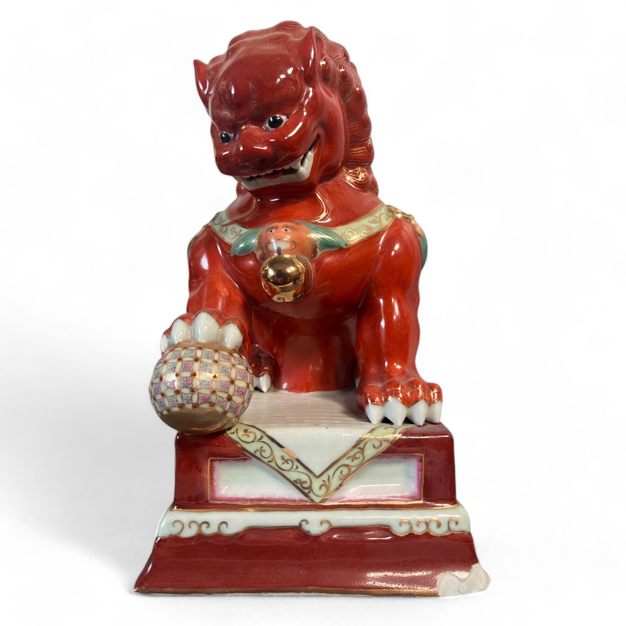 Asiatischer Wächterlöwe Keramik Porzellan China