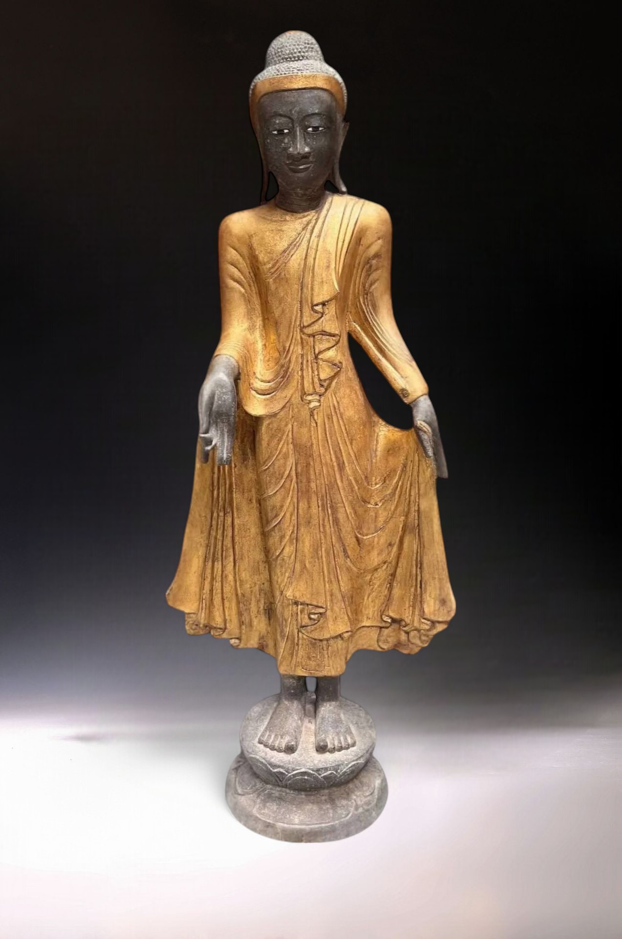 Große Medizin Buddha Statue Mandalay Burma