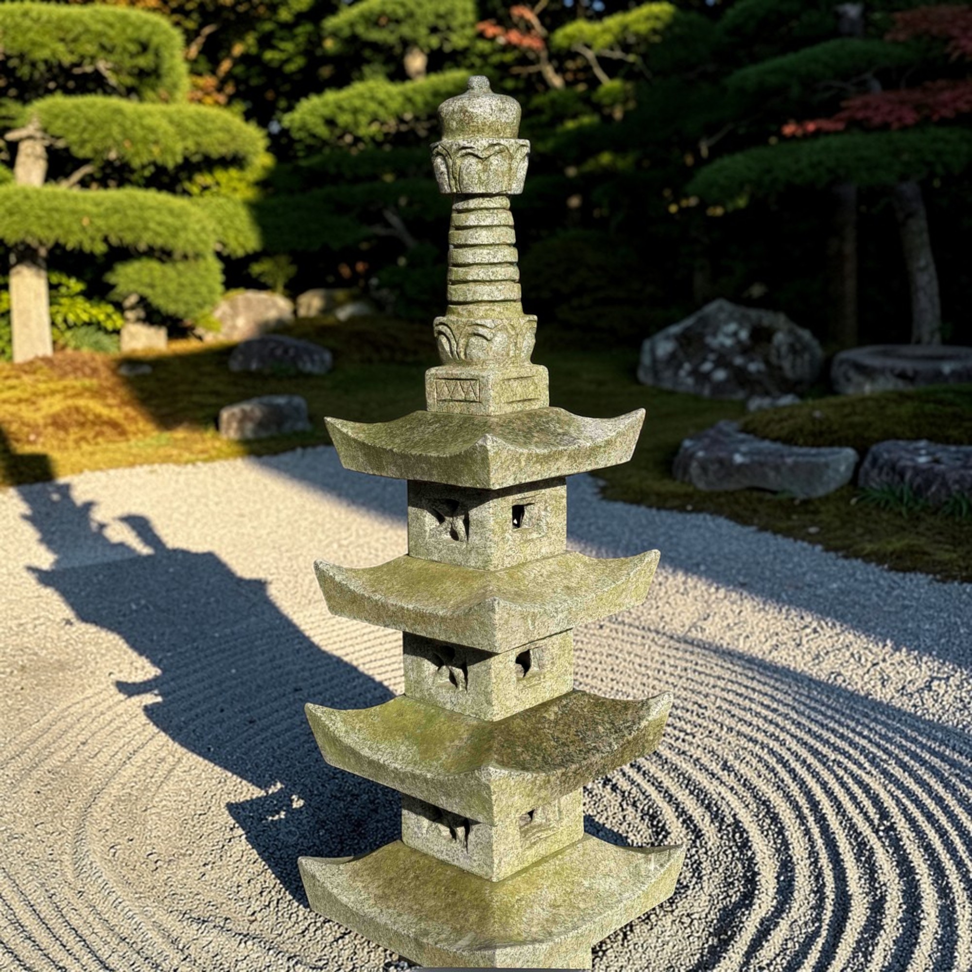 Japan Garten Pagode Steinlaterne aus Granitstein 135 cm groß