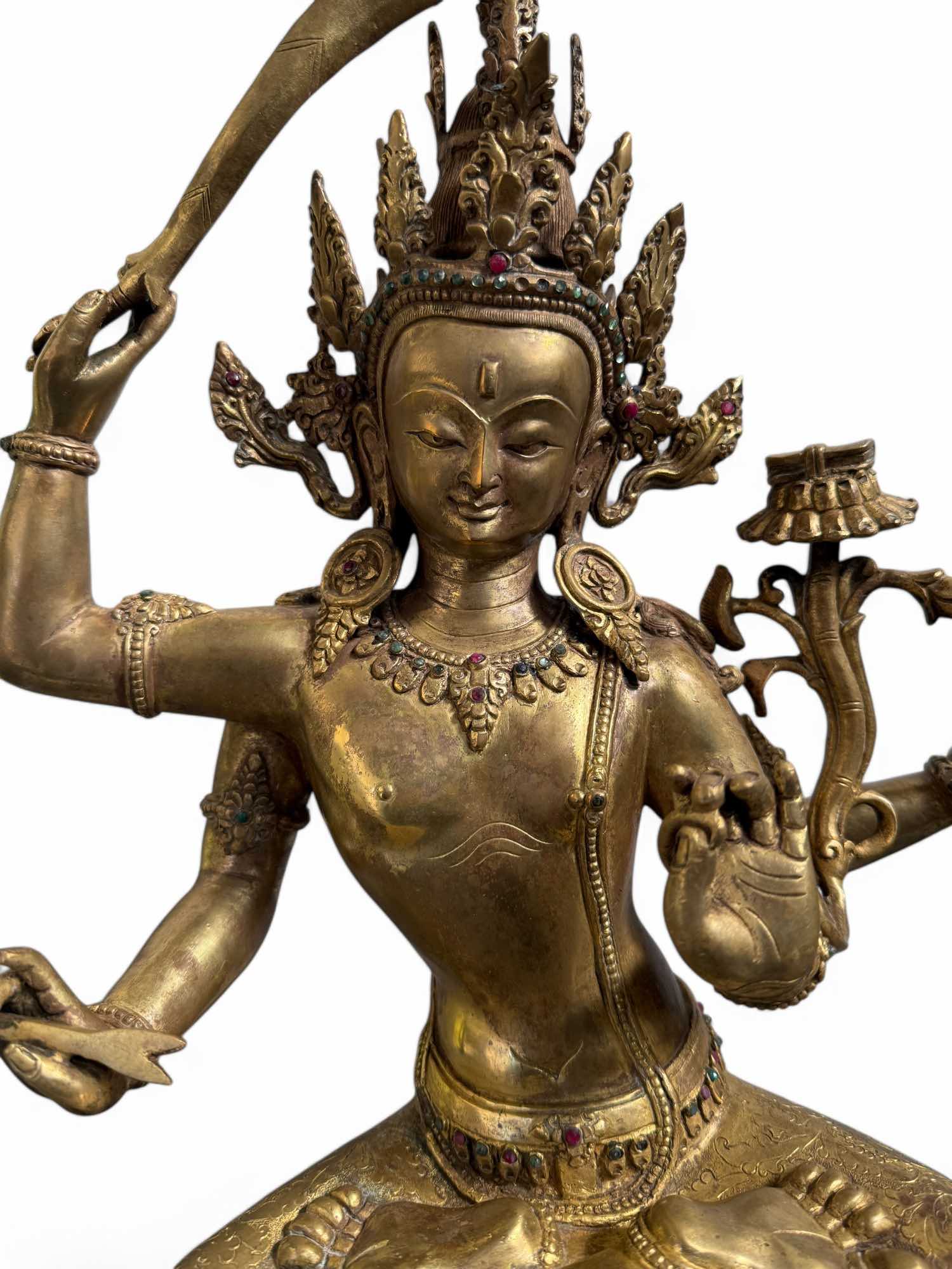 Vergoldete Manjsuhri Statue Bodhisattva mit Rubin & Türkis