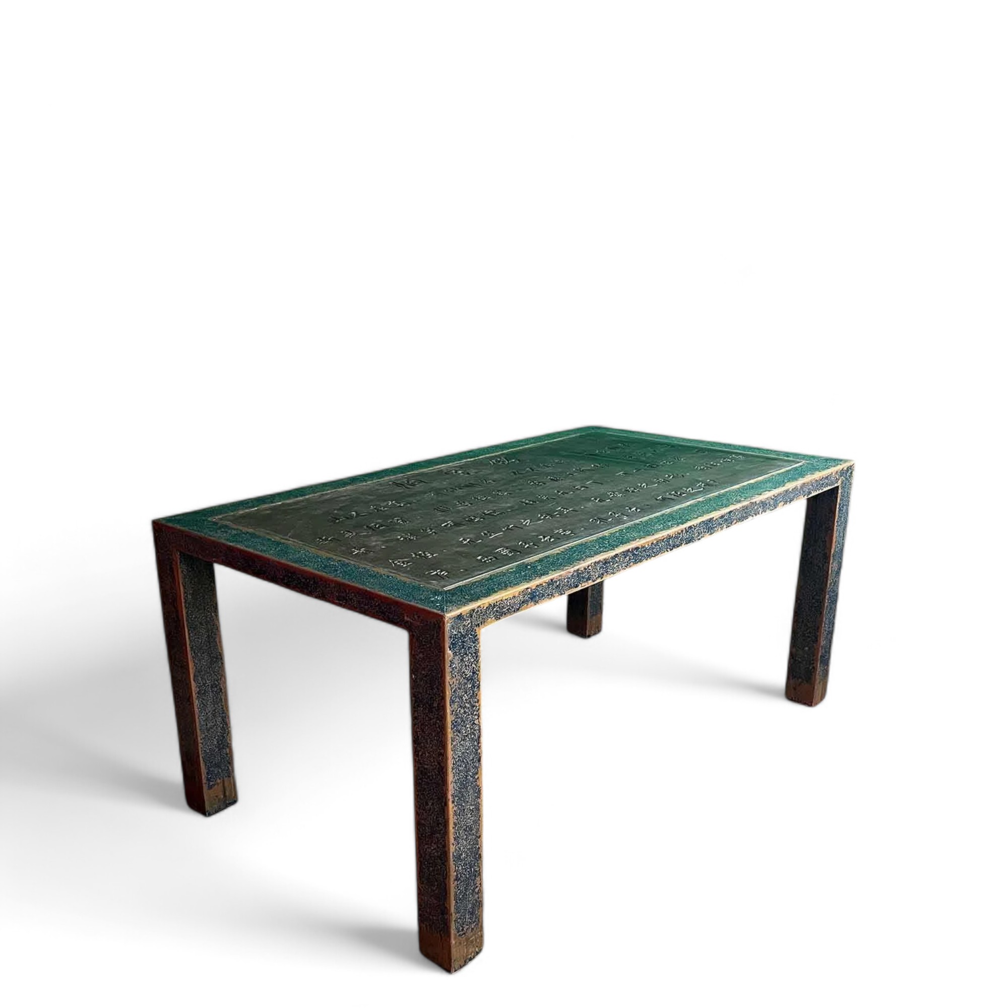 China Esstisch mit massiver Steinplatte & Schriftzeichen