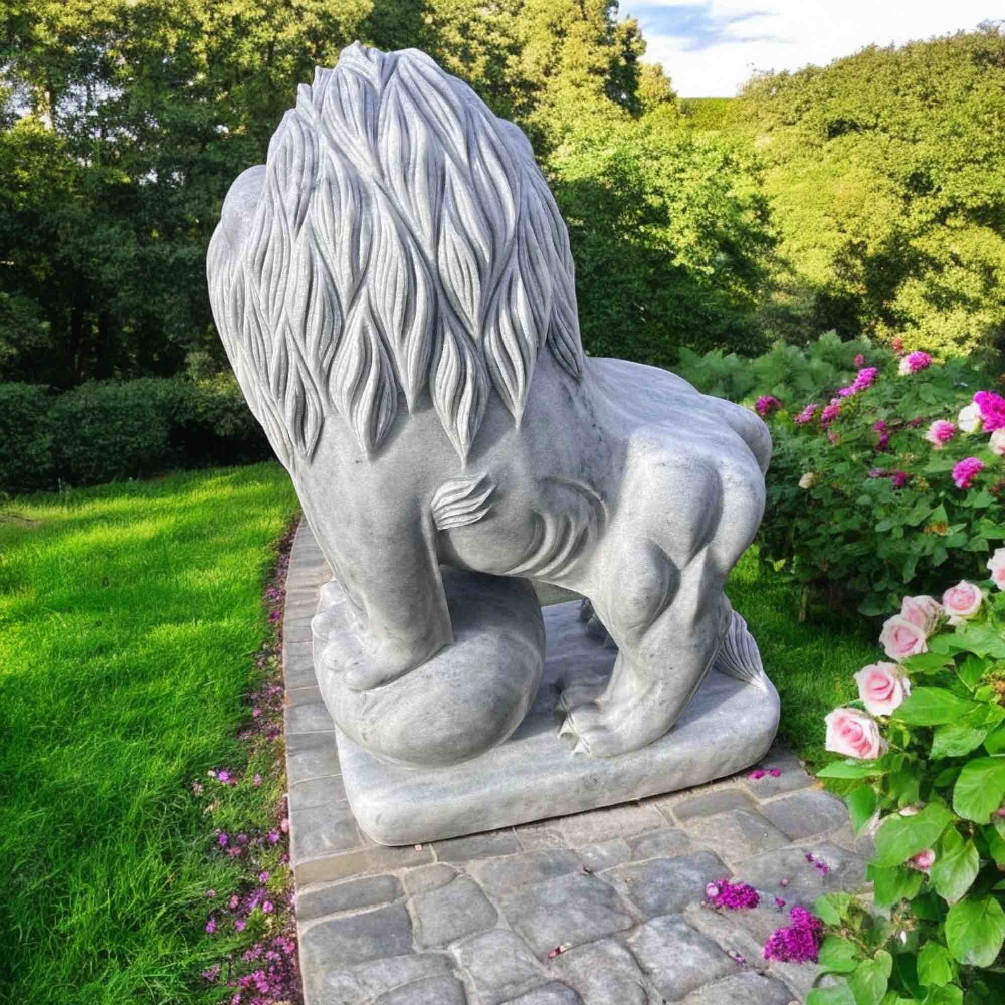 Löwen Statue Garten Marmorstein 1m groß