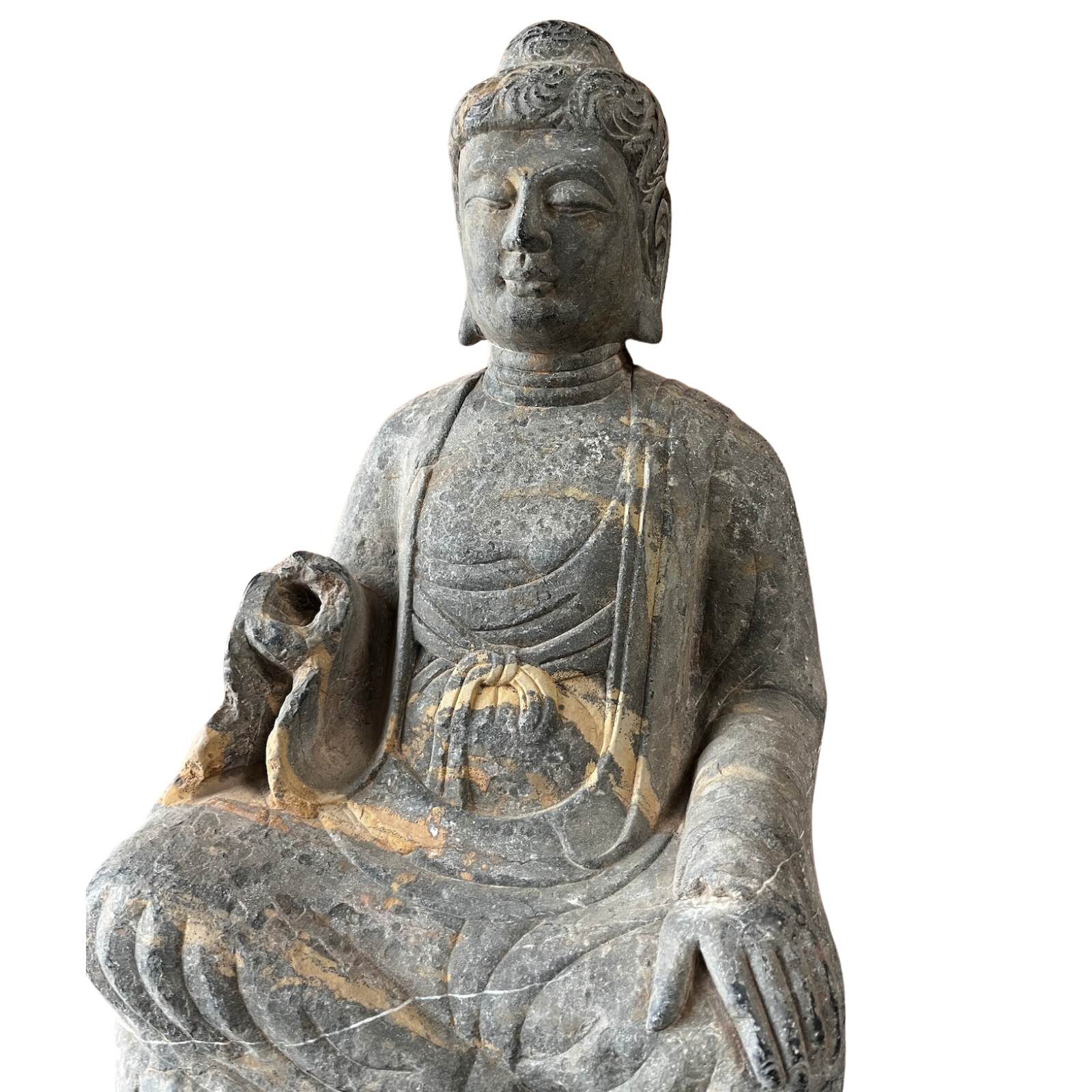 Stein Buddha Figur (72cm) auf Holz Podest