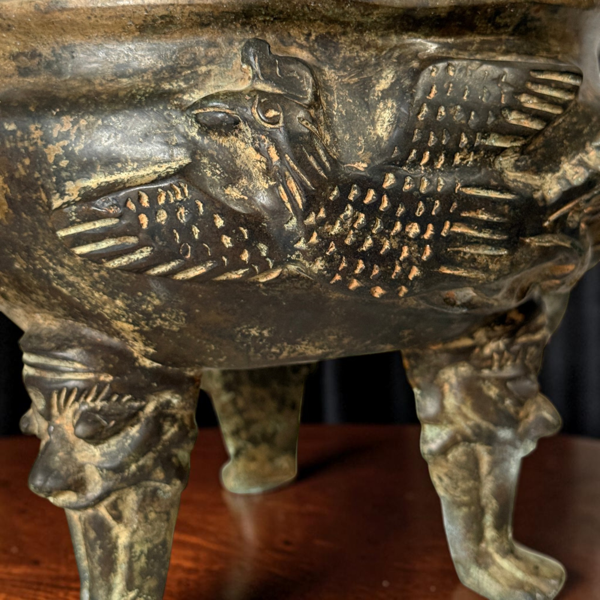Altes chinesisches Räuchergefäß Bronze Eisen Drachen & Phönix