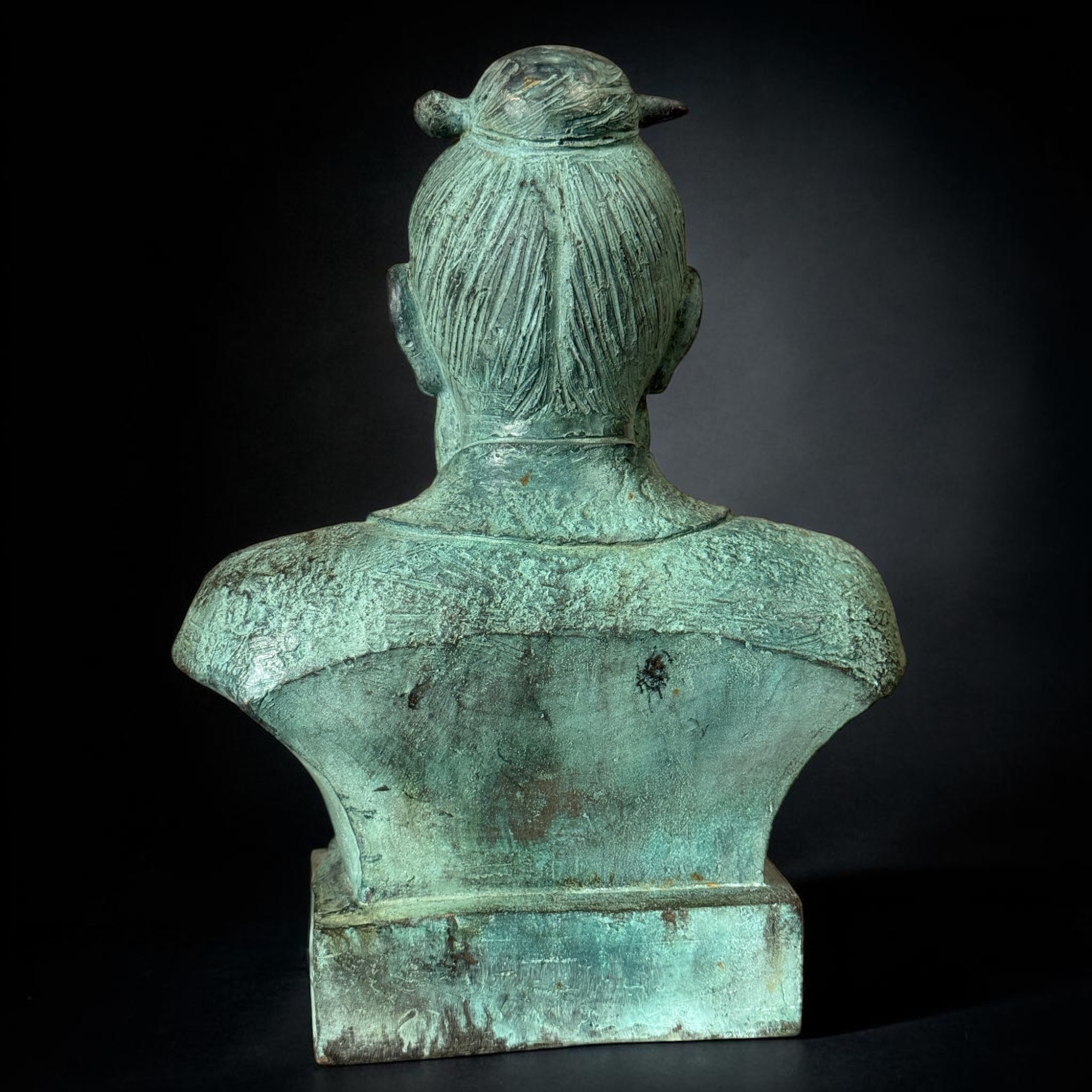 Bronze Skulptur Bian Que - Urvater der chinesischen Medizin - 37,5 cm Gelehrter