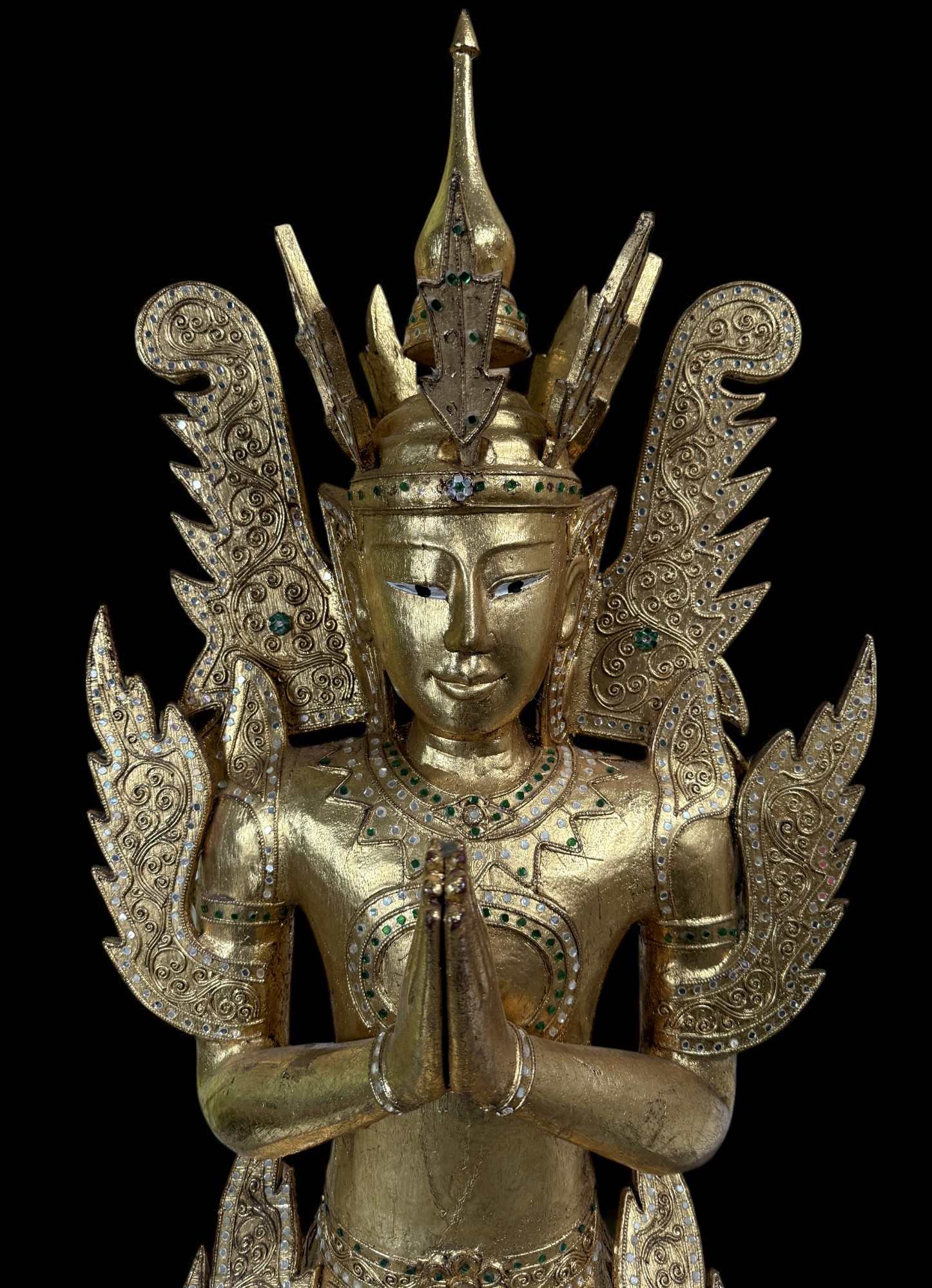 Thailändischer Tempelwächter majestätischer Teppanom Holz Skulptur