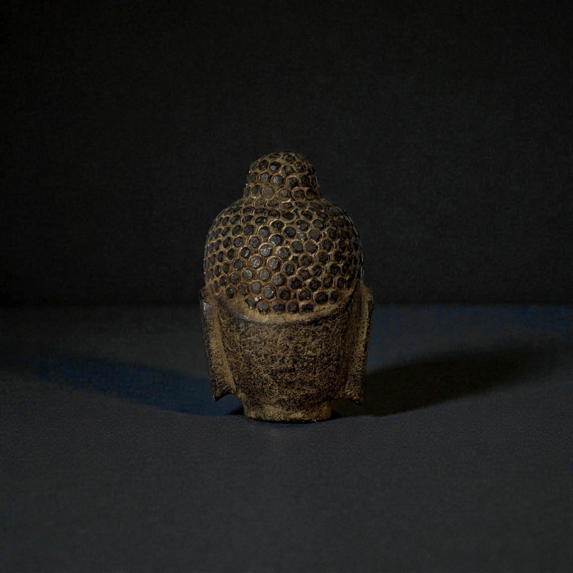 Naturstein Buddha Kopf aus China – Unikat aus den 90er Jahren, handgefertigt