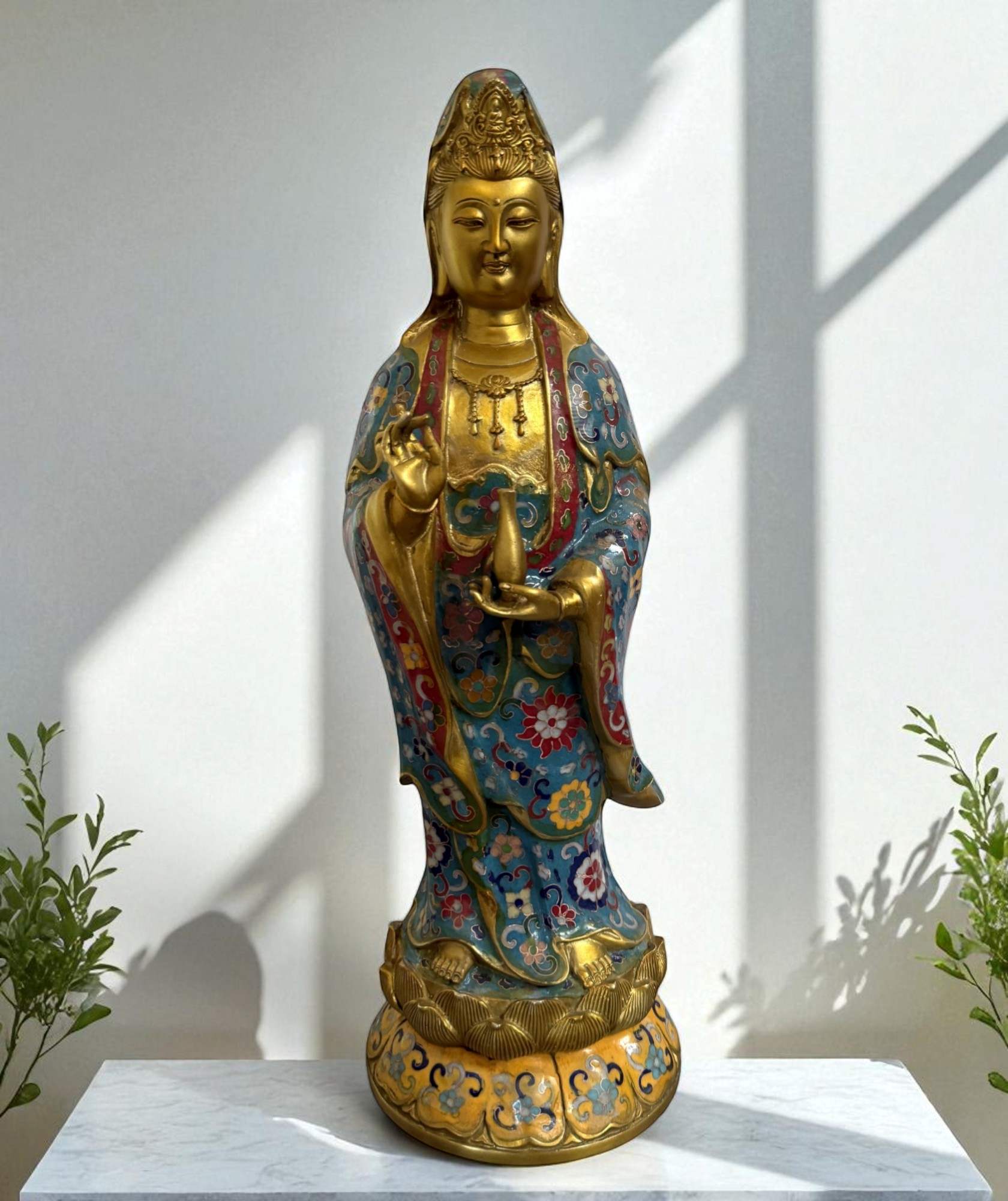 Guanyin Figur Cloisonne Bronze Bodhisattva Skulptur China Buddha