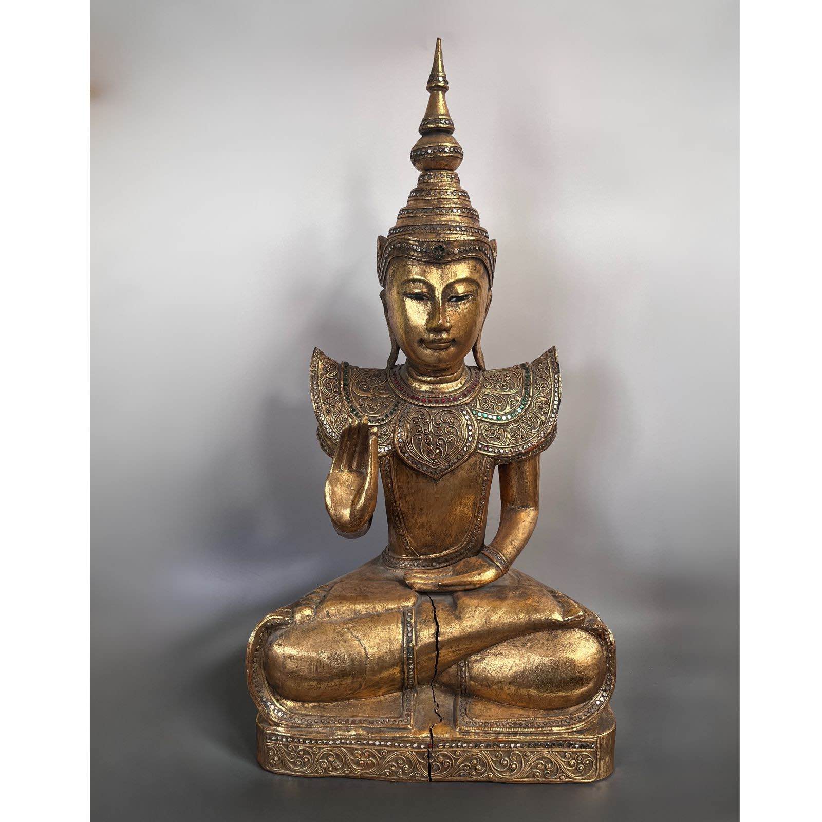 Holz Buddha lehrende Geste