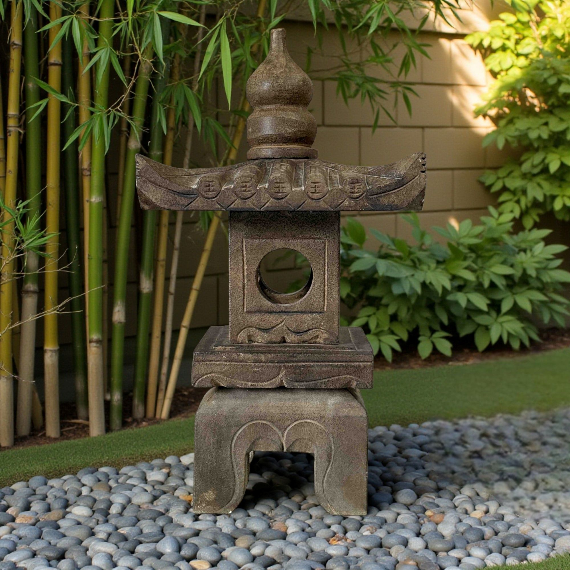Chinesisches Geisterhaus - Steinlaterne aus Natur Stein - 65 cm