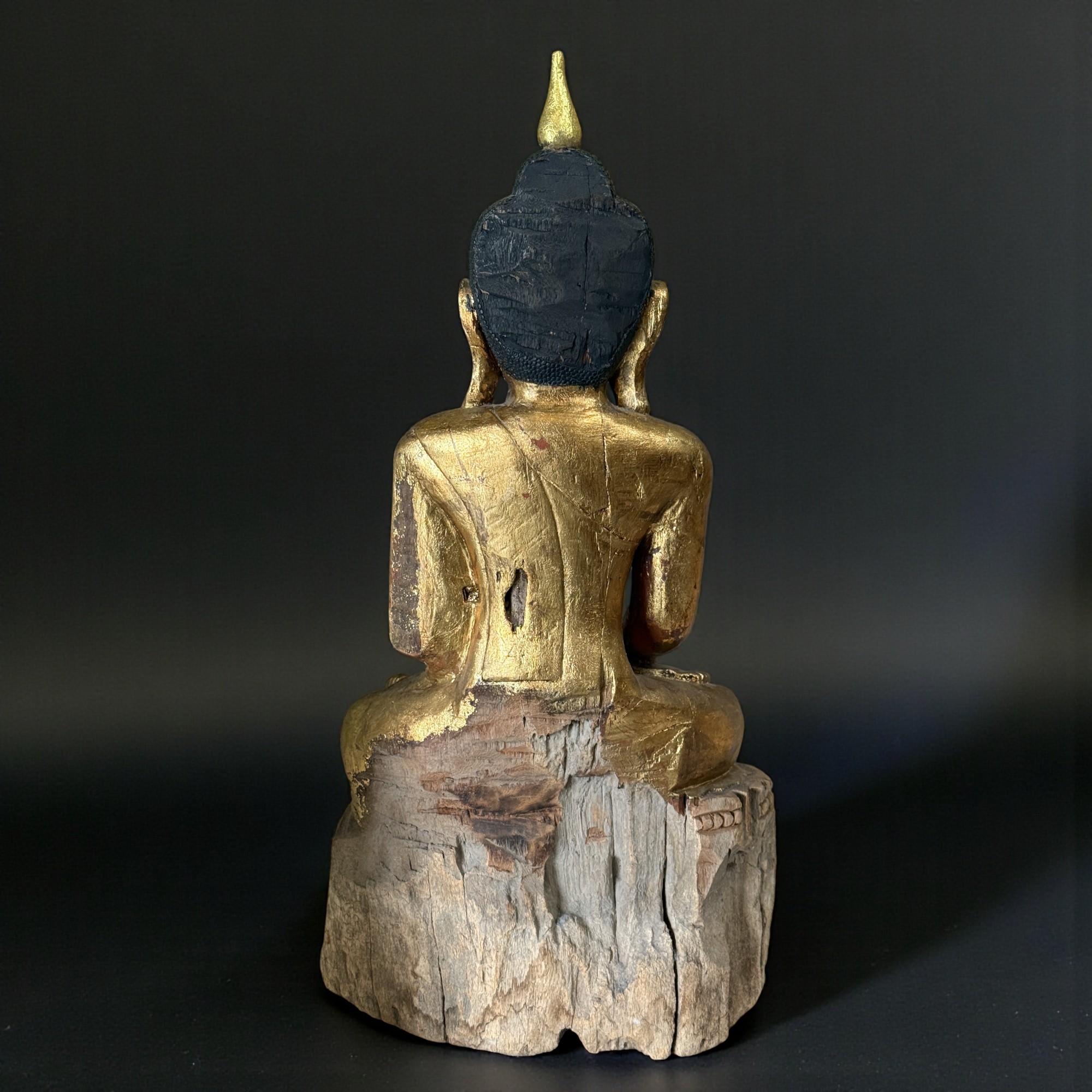 Alte thailändische Buddha Figur Teakholz Blattgold 84cm