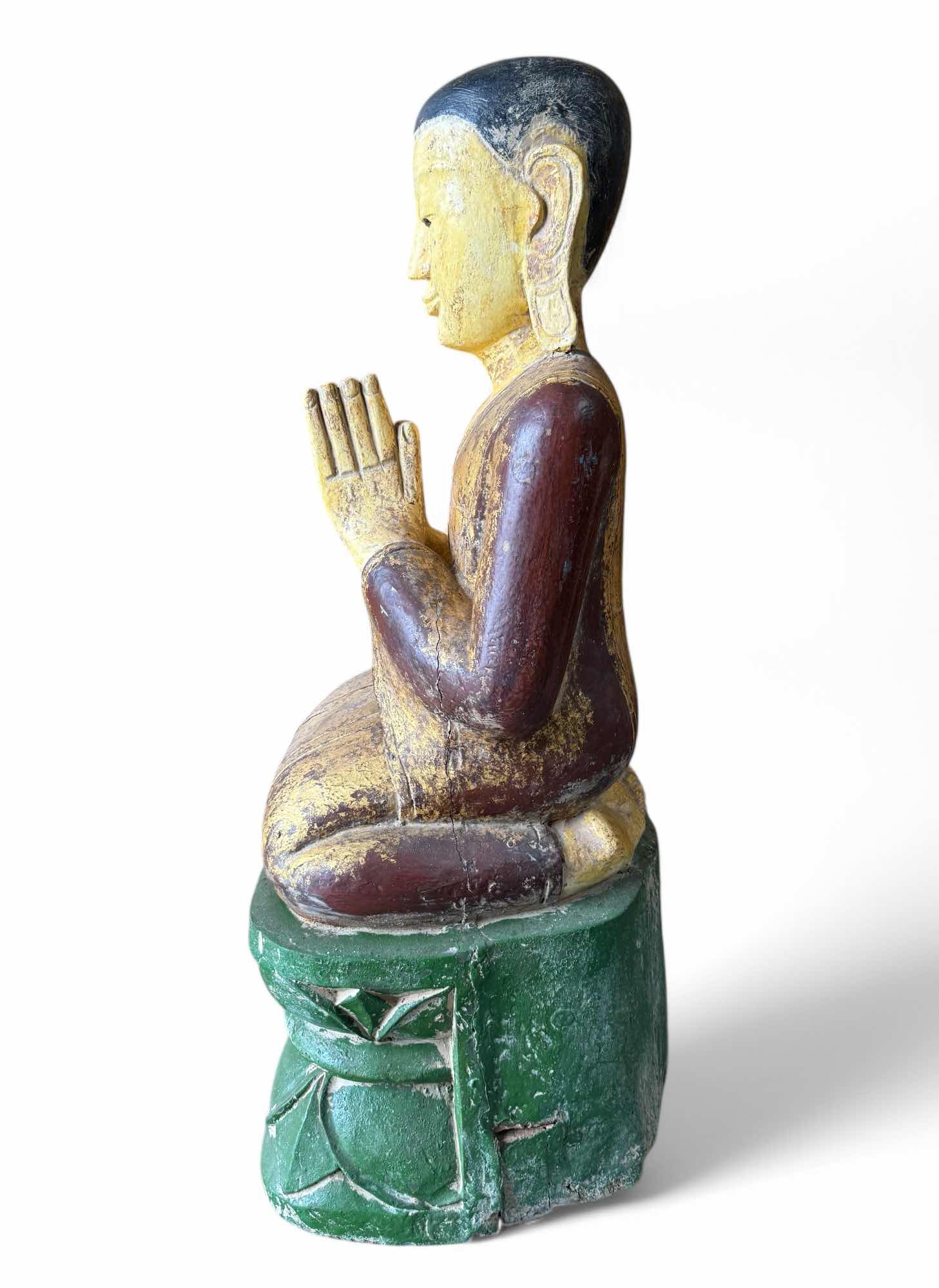 Moggallana-Mönch-Skulptur aus Holz, Burma 90 cm groß