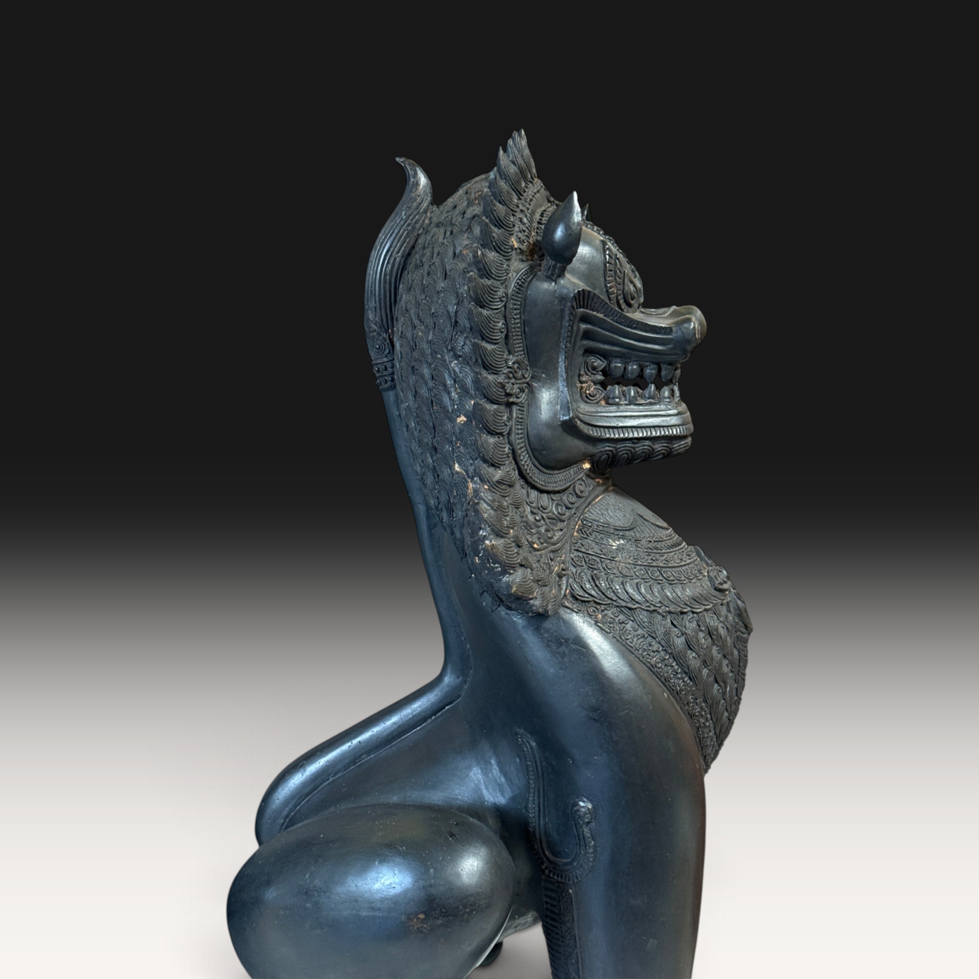 Singha Löwen Paar Bronze – Tempelwächter aus Thailand, ca. 50–70 Jahre, 62 cm