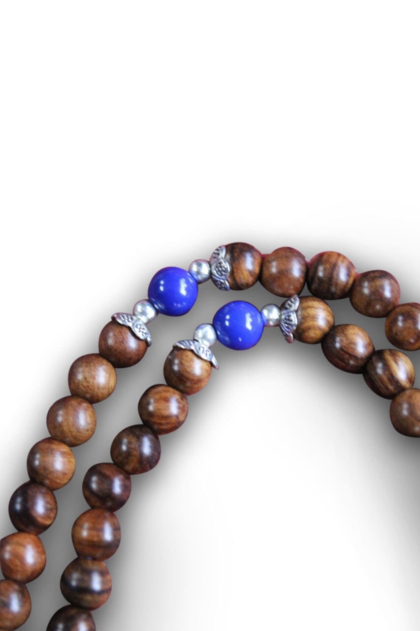 Buddhistische Halskette Mala, Rosenholz, mit Dorje