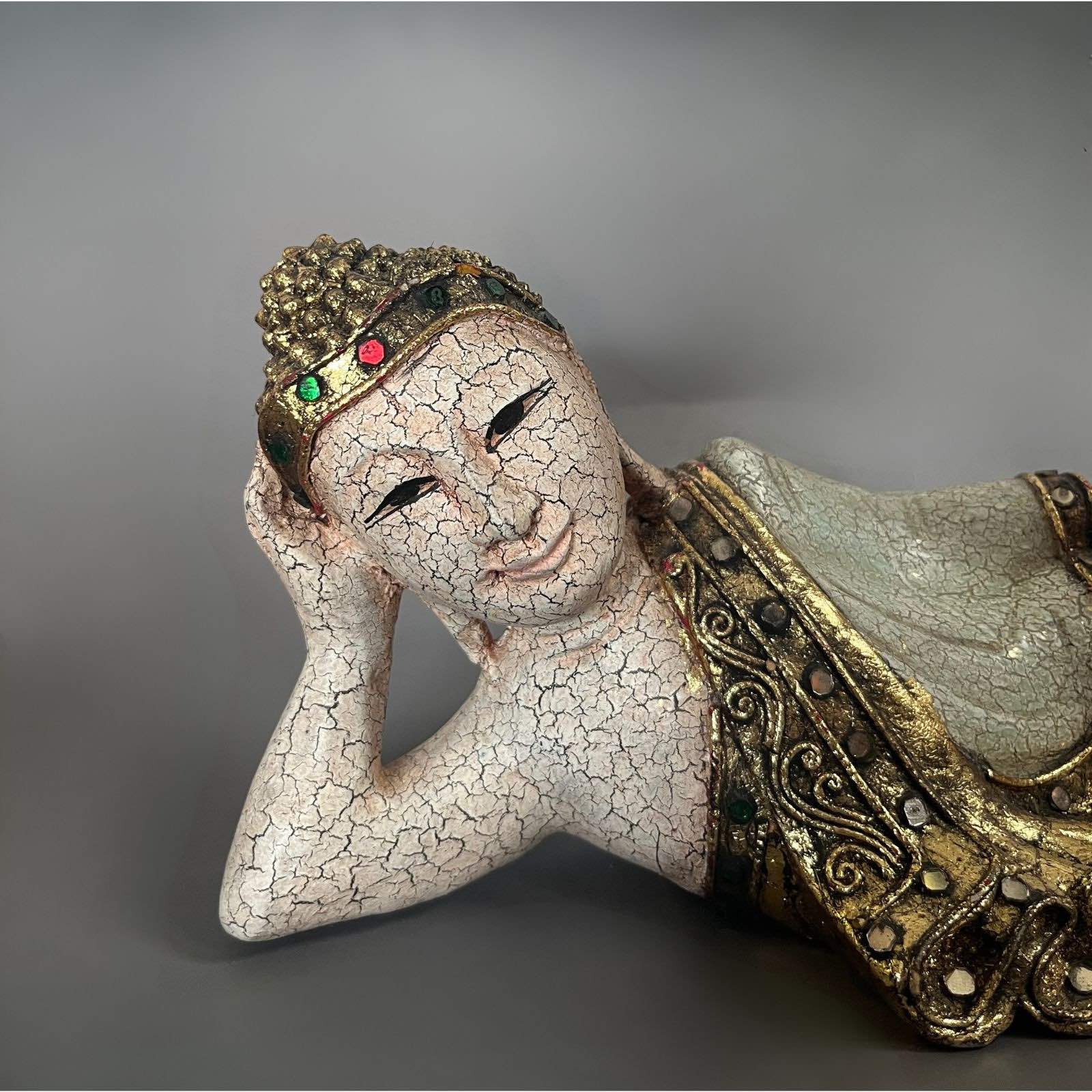 Liegender Wochentag Buddha ´Dienstag´aus Holz 31cm