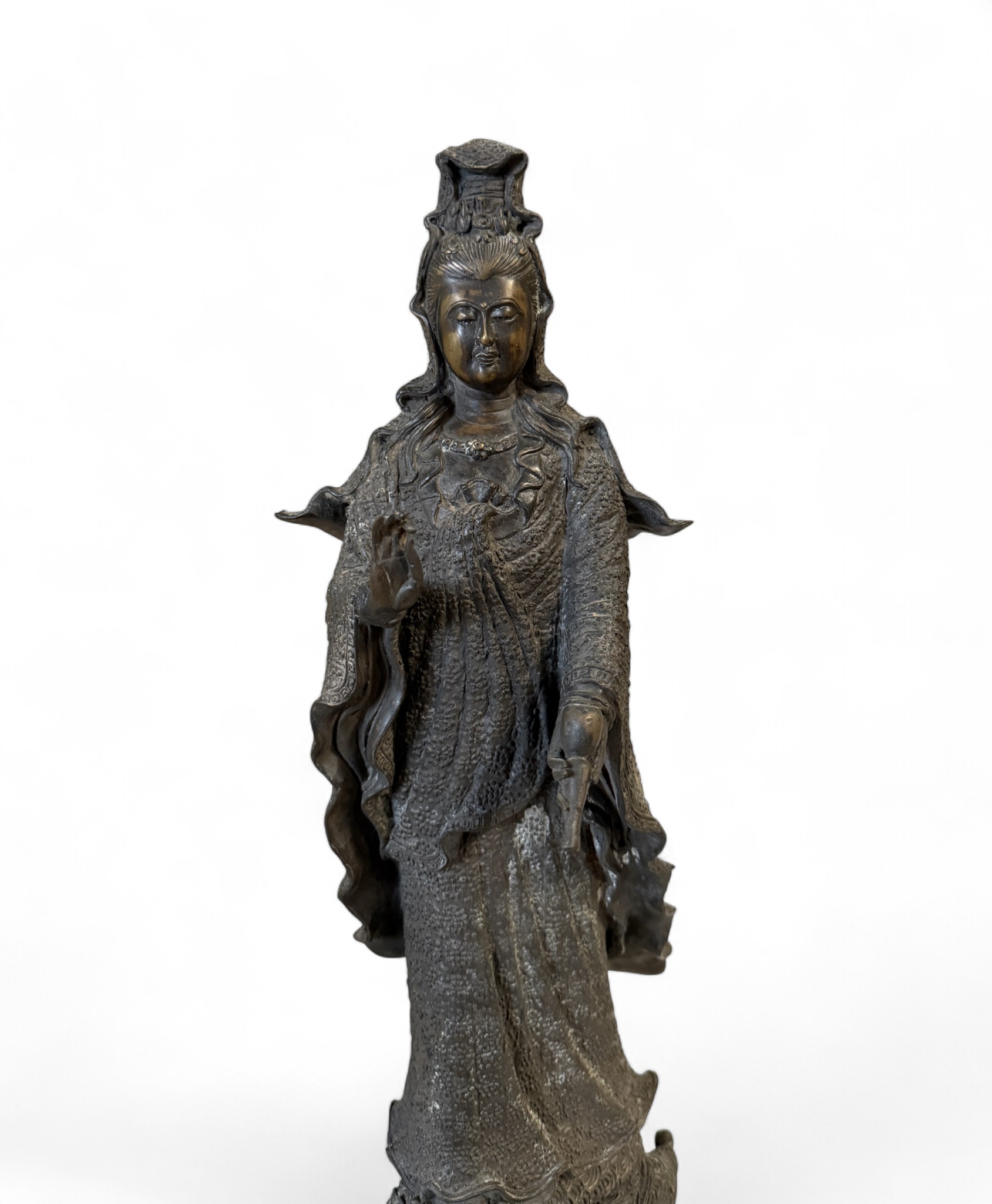 Buddha Figur Bronze Guanyin auf Drache 49cm groß