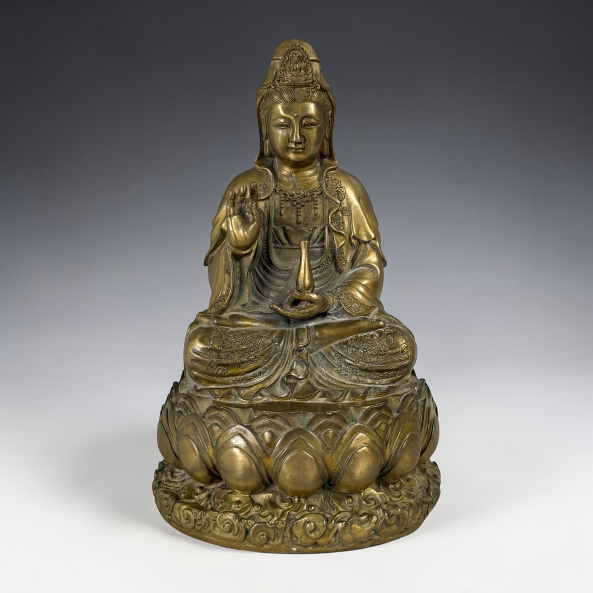 Guan Yin Bronze Figur 29cm China Statue Buch der Weisheit Alte Sammlungsstück