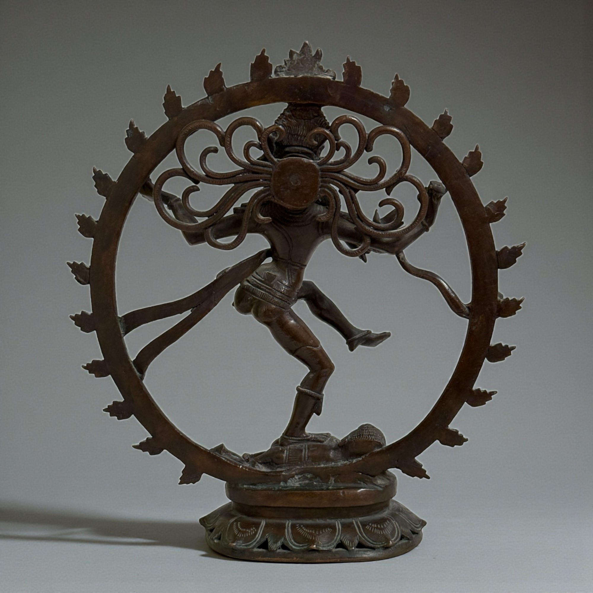 Shiva Nataraja Statue aus Bronze, 19. Jh., Sammlerstück aus Sammlungsauflösung