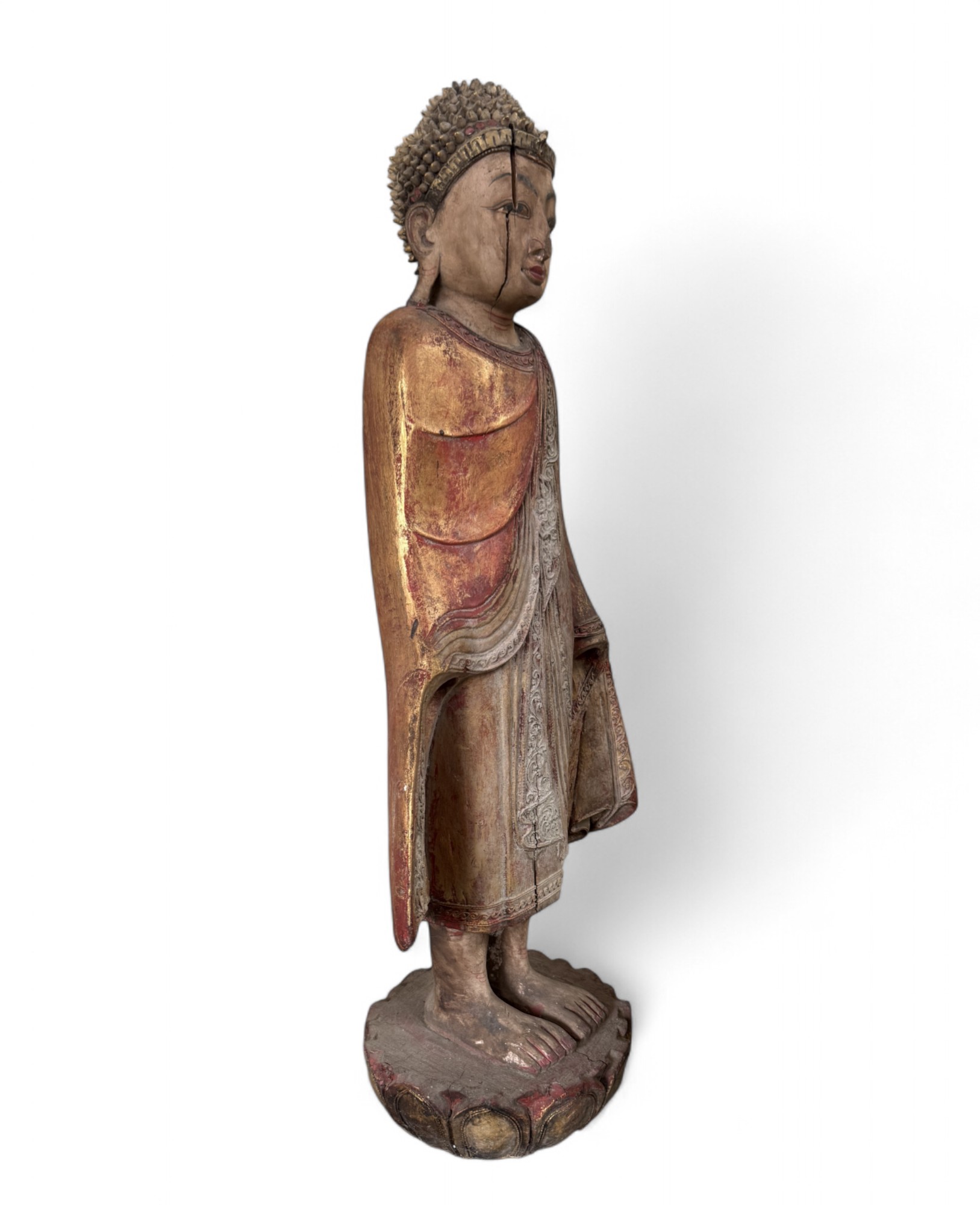 Stehender Buddha aus Burma – Teakholz Skulptur ca. 100 Jahre