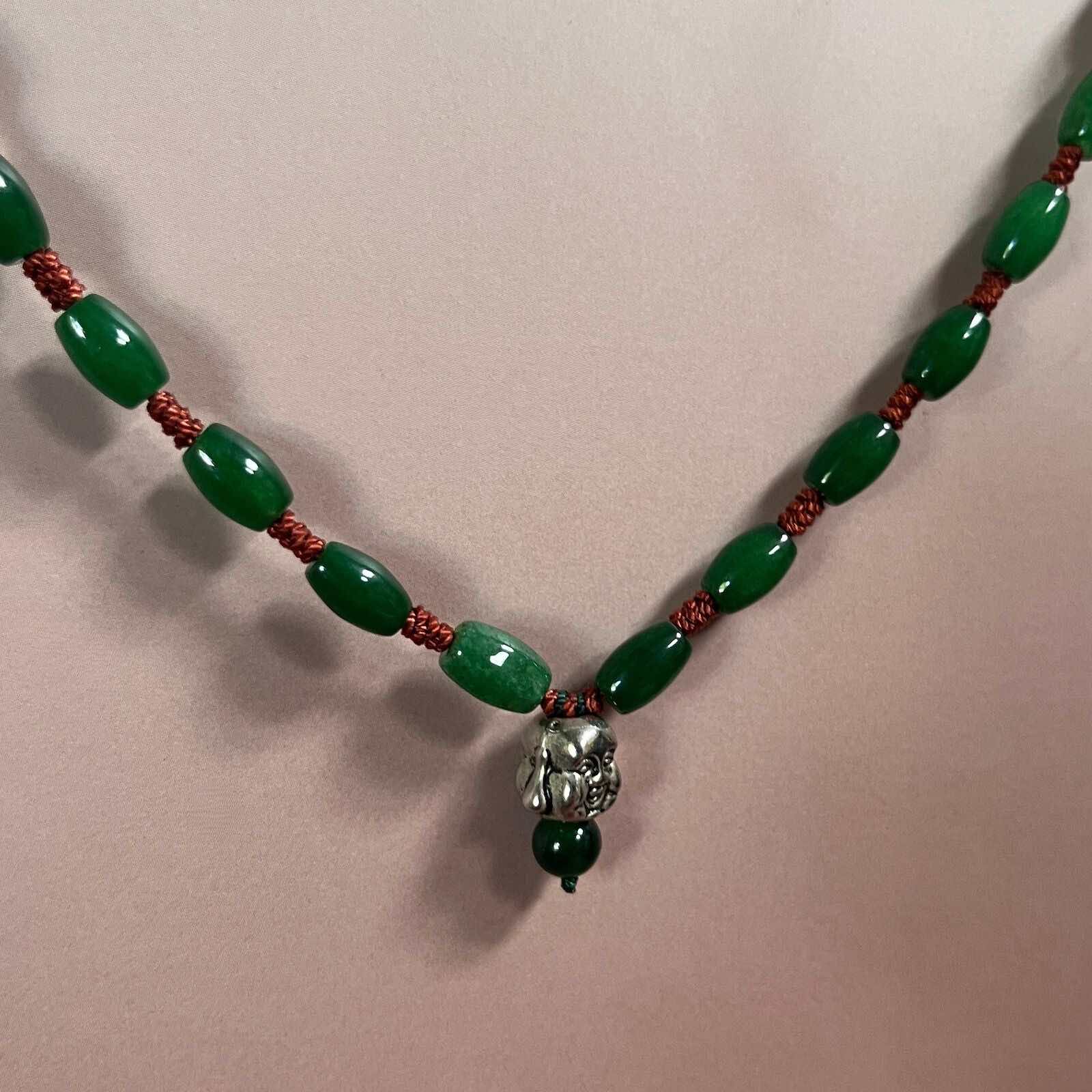 Happy Buddha Kopf Halskette - grüne Jade