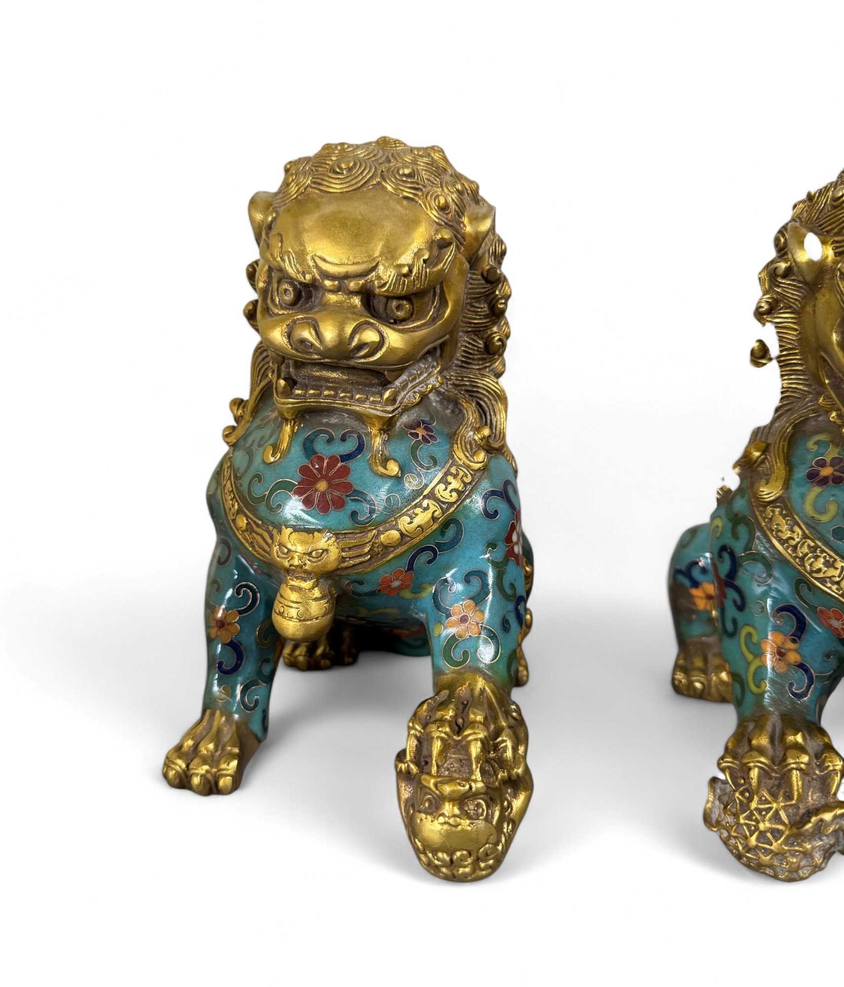 Chinesische Wächterlöwen Bronze Skulpturen Cloisonne Figuren