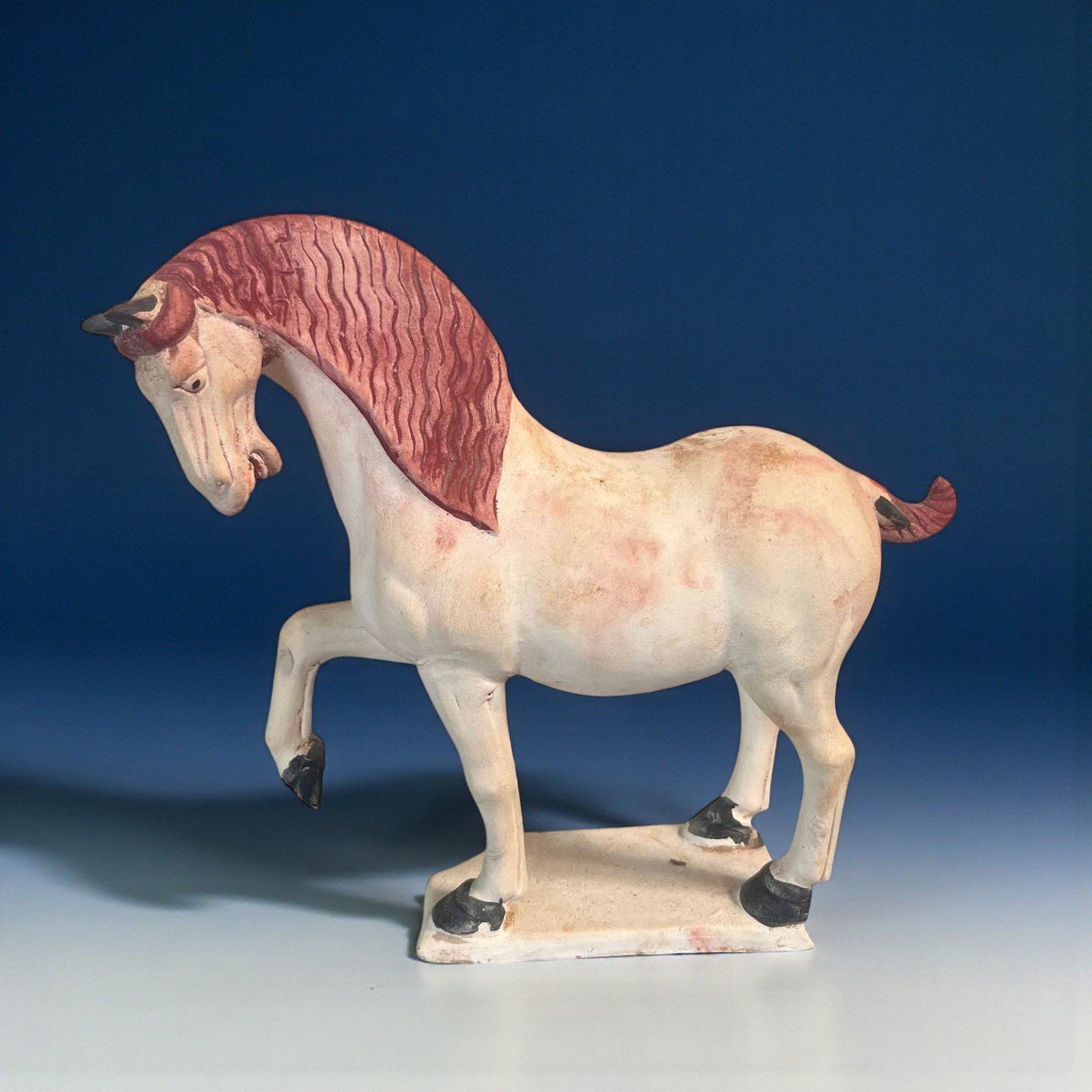 China Tang Pferd aus Terrakotta, aus Sammlernachlaß China Tang Pferd aus Terrakotta, aus Sammlernachlaß