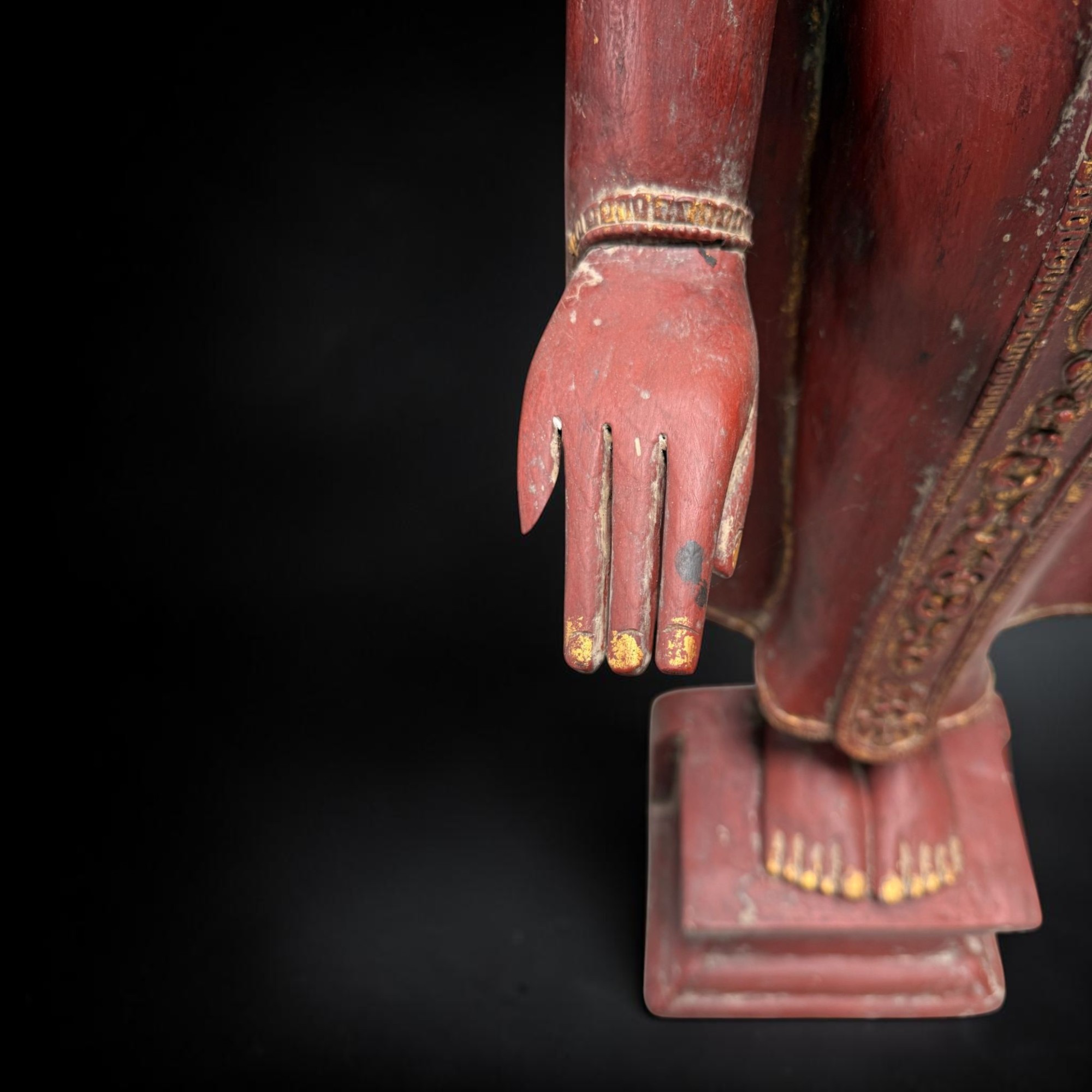 Jambupati Buddha Statue Birma Teak Holz Skulptur Karana Mudra