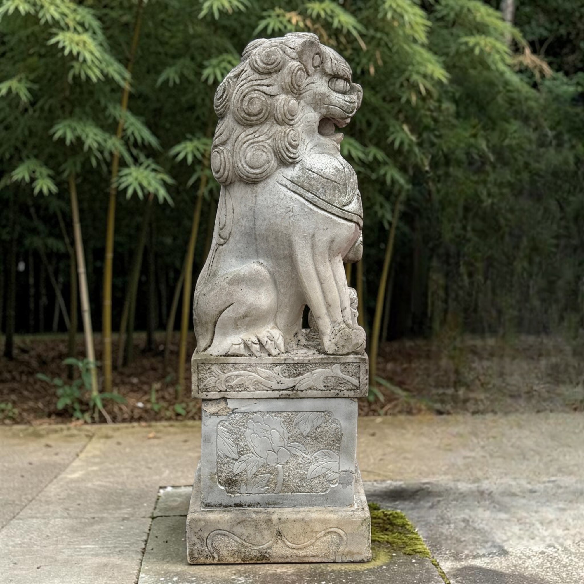 Fu-Hunde 150cm: Paar alte chinesische Wächterlöwen aus Stein für den Asia Garten