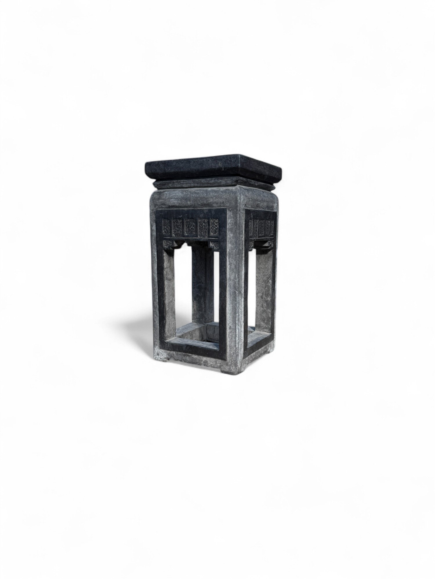 Asiatischer Gartenhocker aus Bluestone 50 cm groß