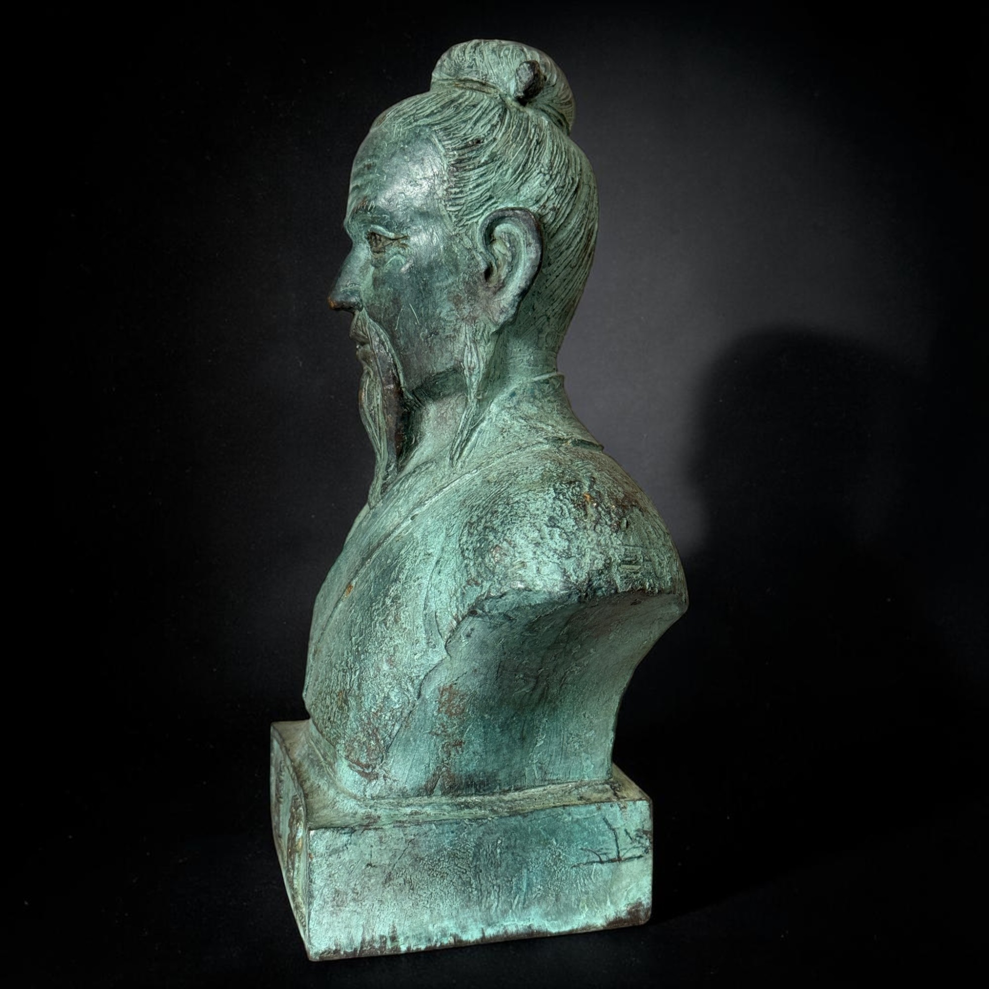 Bronze Skulptur Bian Que - Urvater der chinesischen Medizin - 37,5 cm Gelehrter