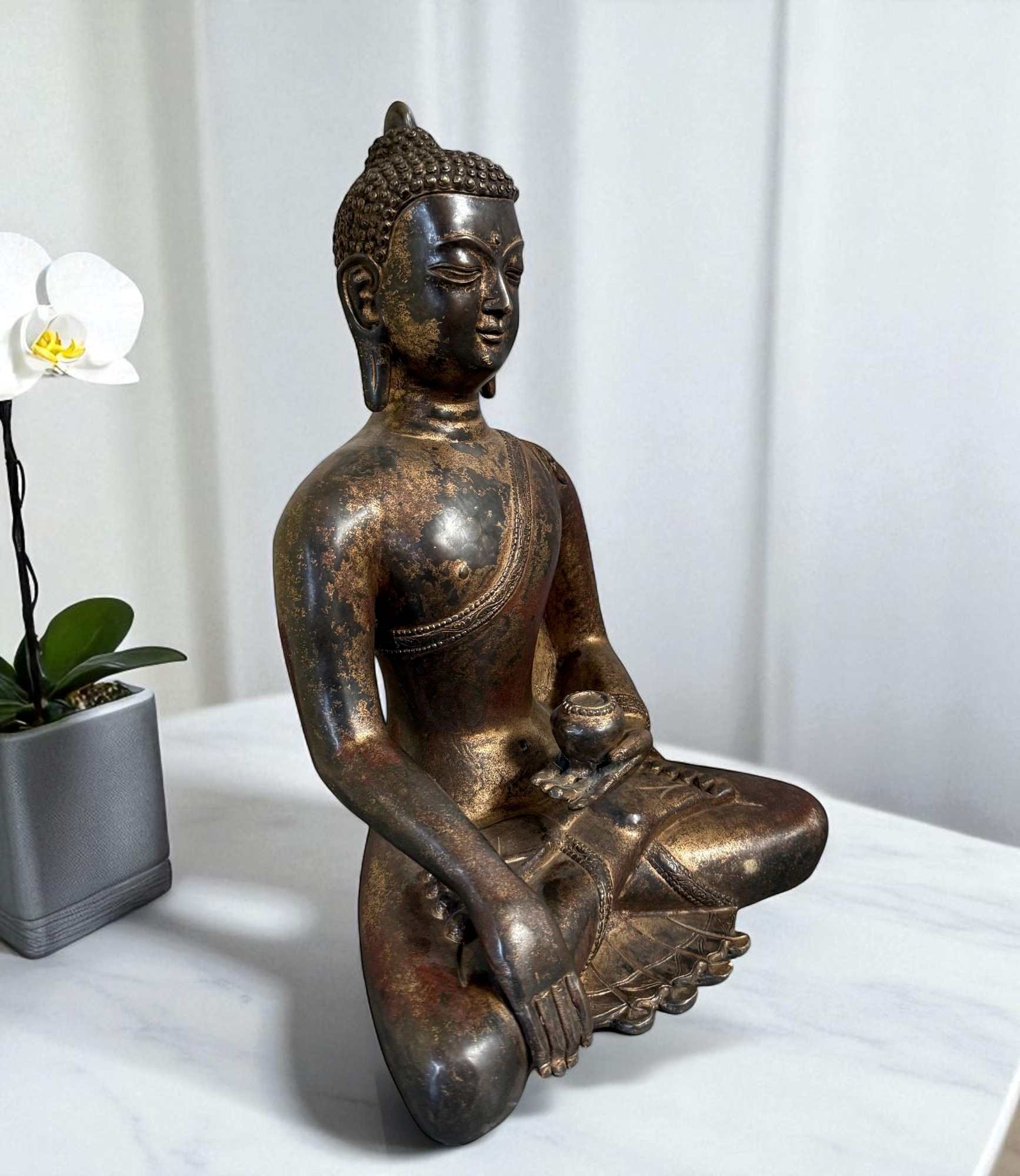 Siddharta Gautama Bronze Buddha Figur 39 cm groß