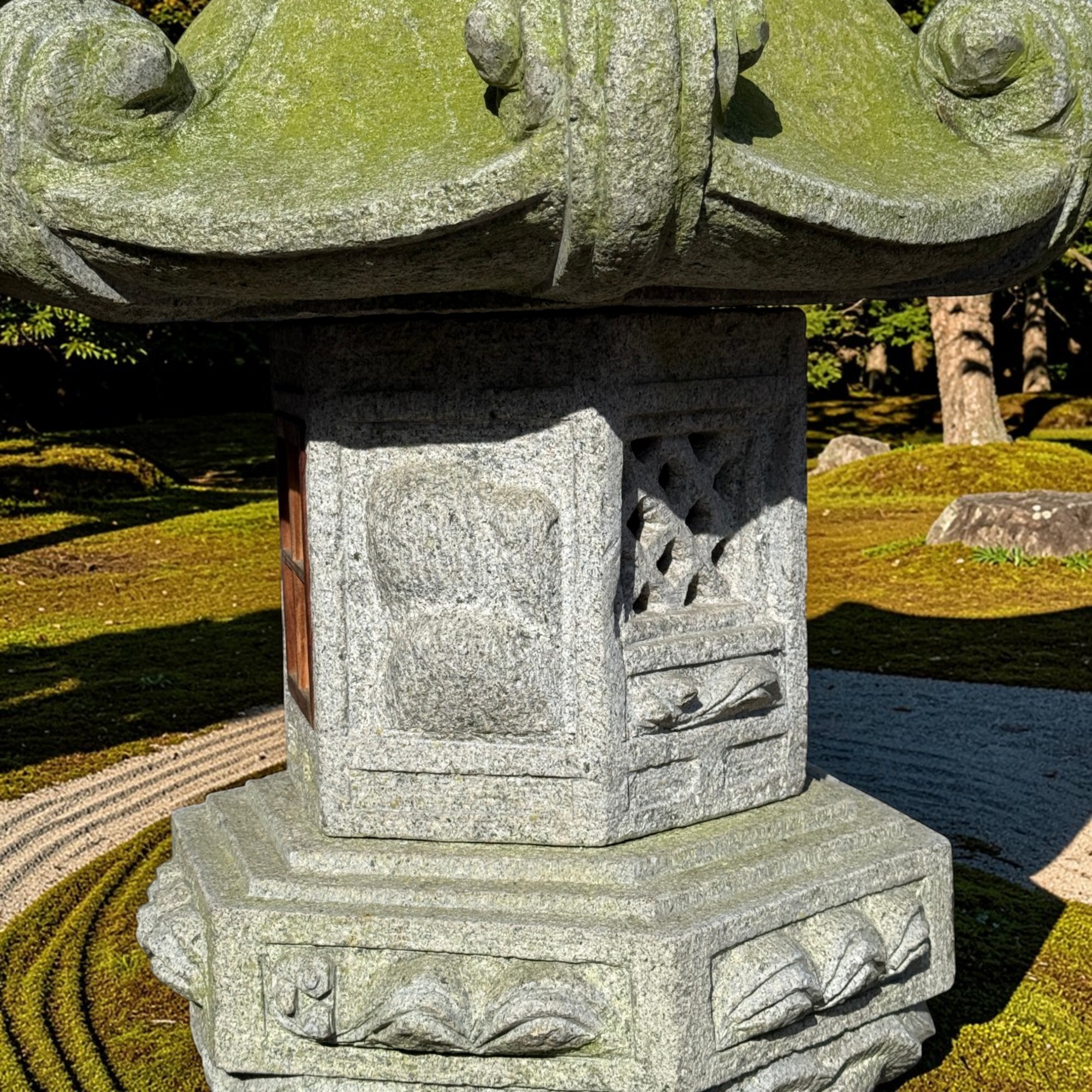 Japan Garten Pagode Steinlaterne aus Granitstein 170 cm groß