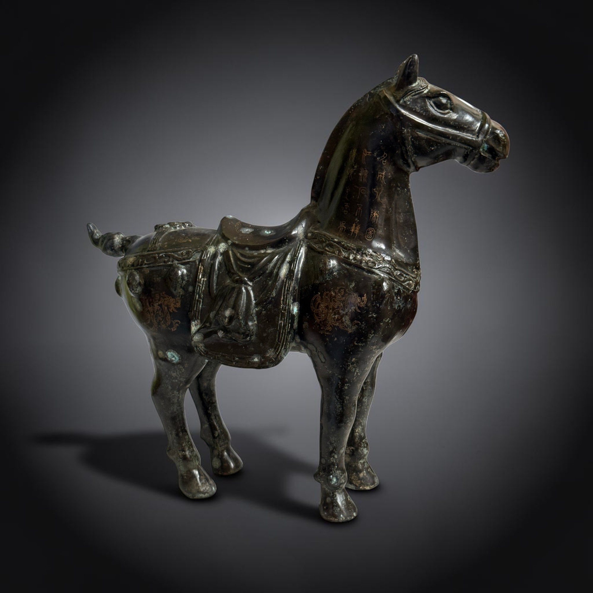 Altes China Bronze Pferd Skulptur mit Schriftzeichen 48cm