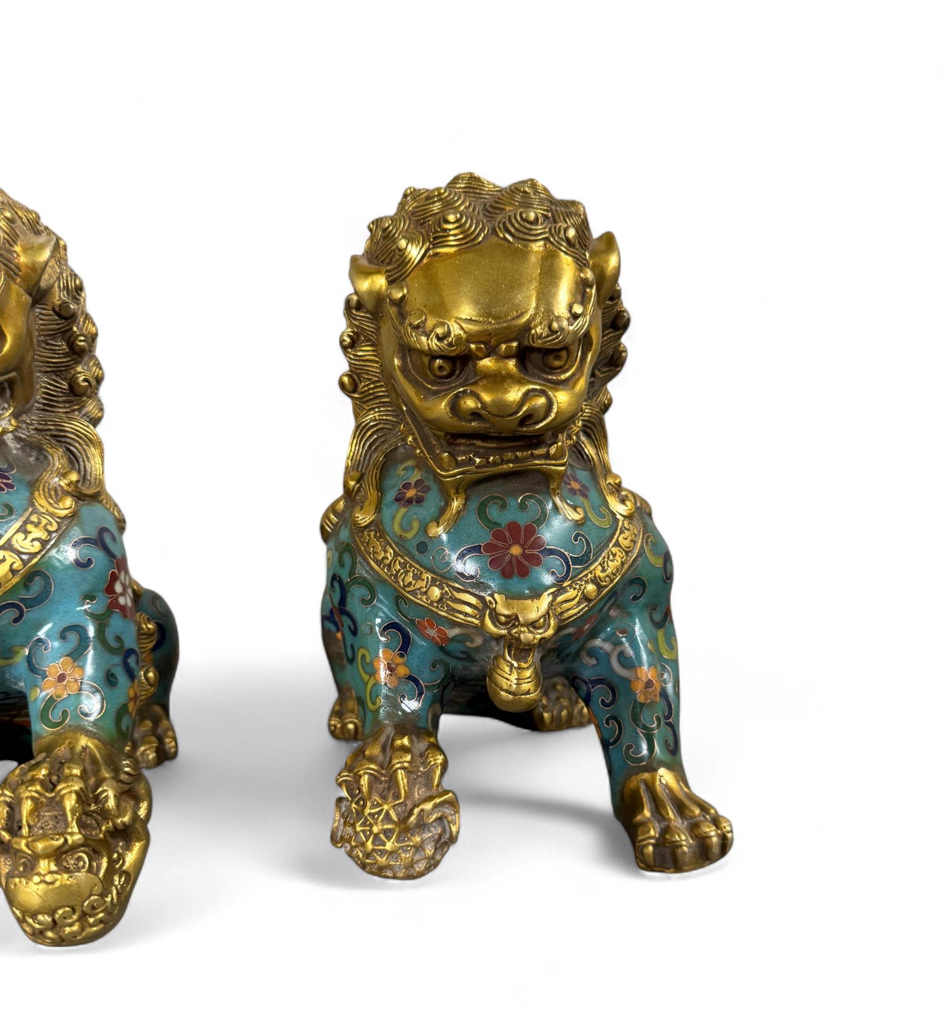 Chinesische Wächterlöwen Bronze Skulpturen Cloisonne Figuren