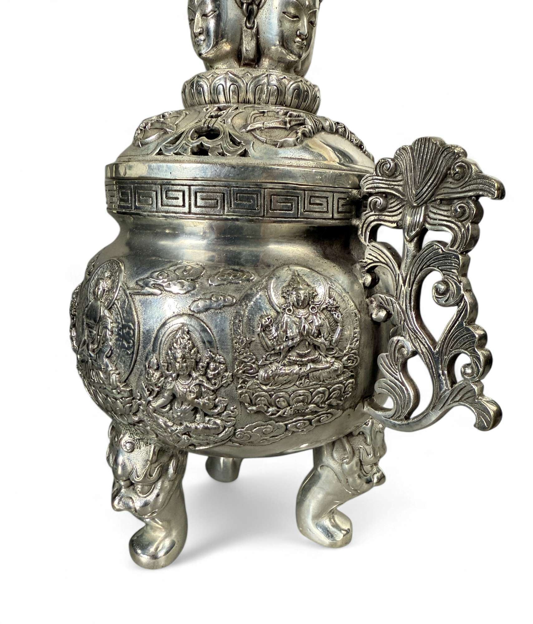 Bronze Räuchergefäß mit Buddha – spirituelle Dekoration
