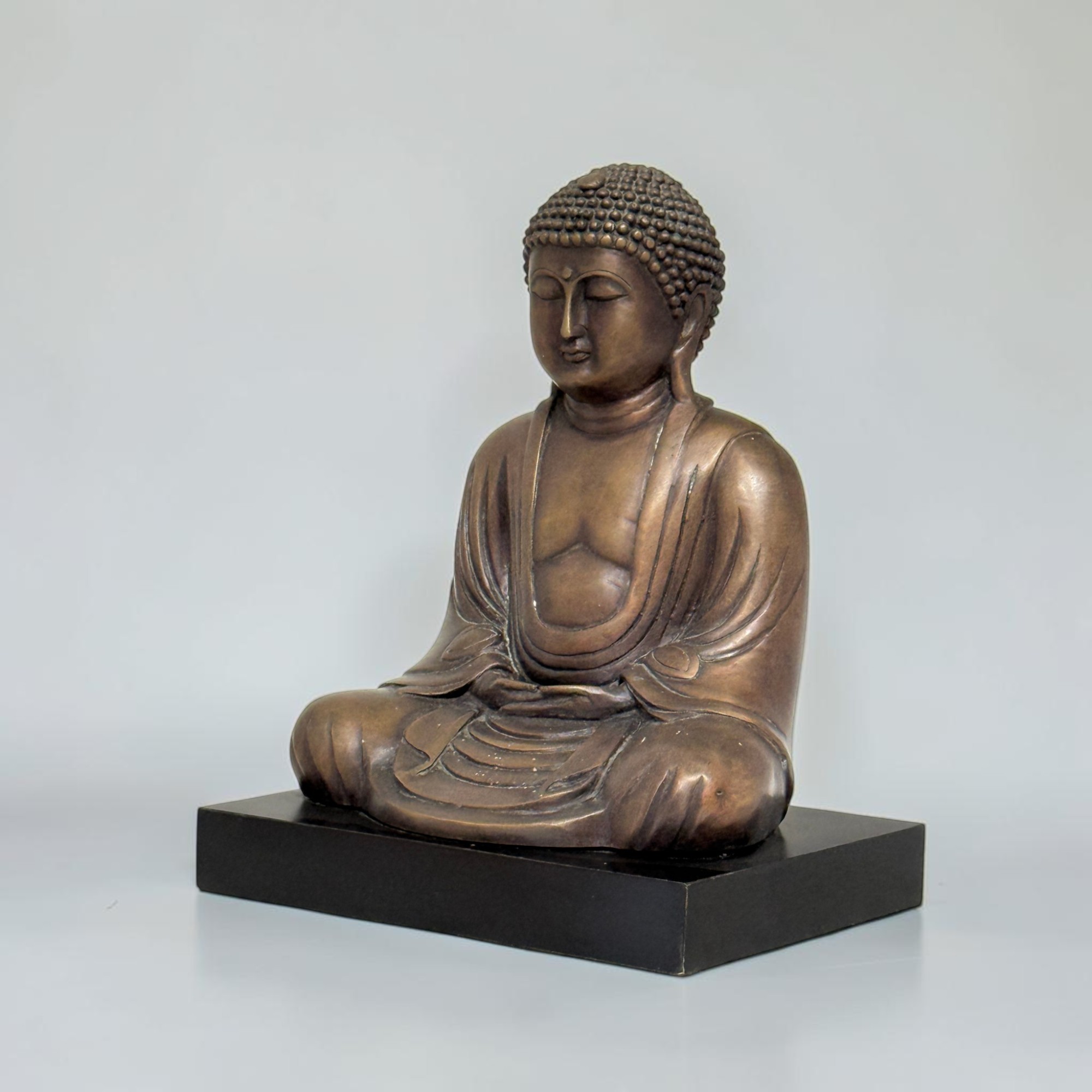 Alte Daibutsu Bronze Buddha Figur Kamakura Amida aus Japan