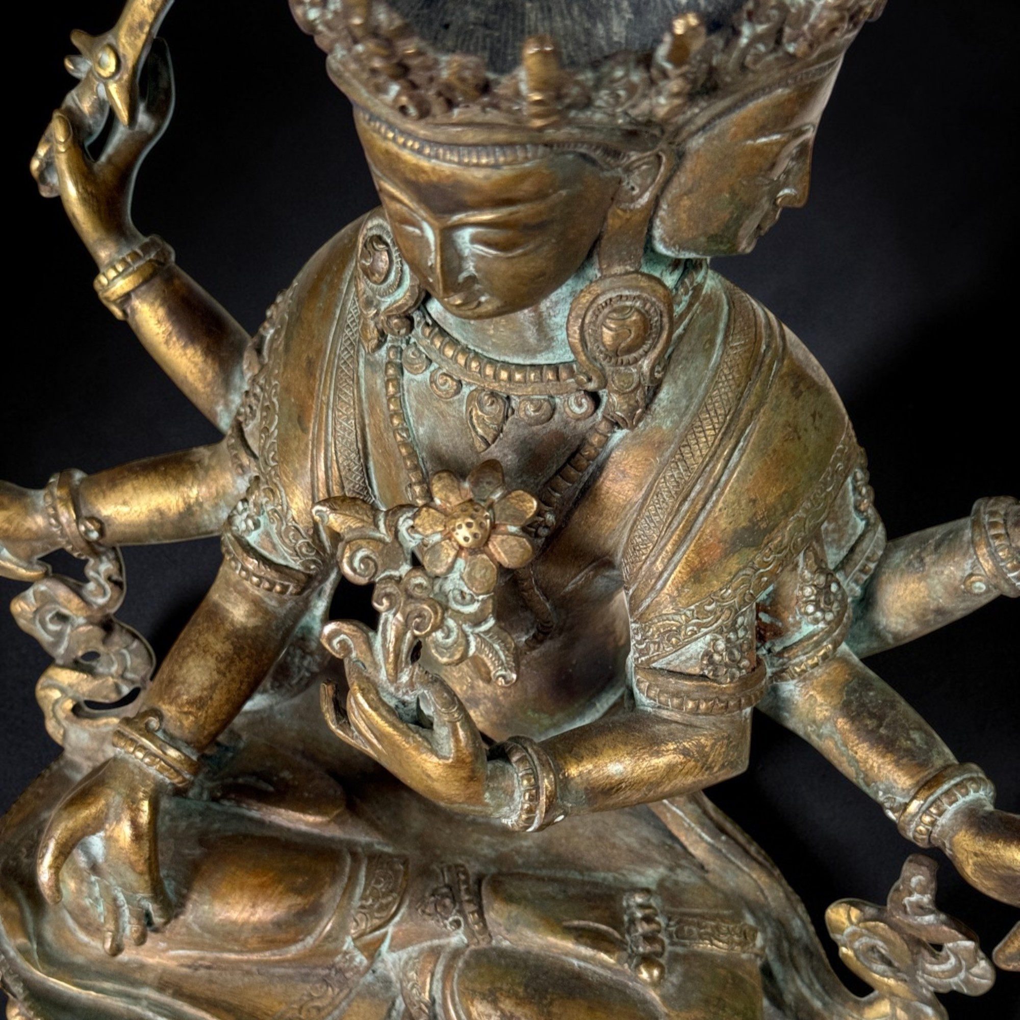 Maha Manjushri Bronze Skulptur – 24 cm – 2,12 kg – Sammlernachlass Wiesbaden