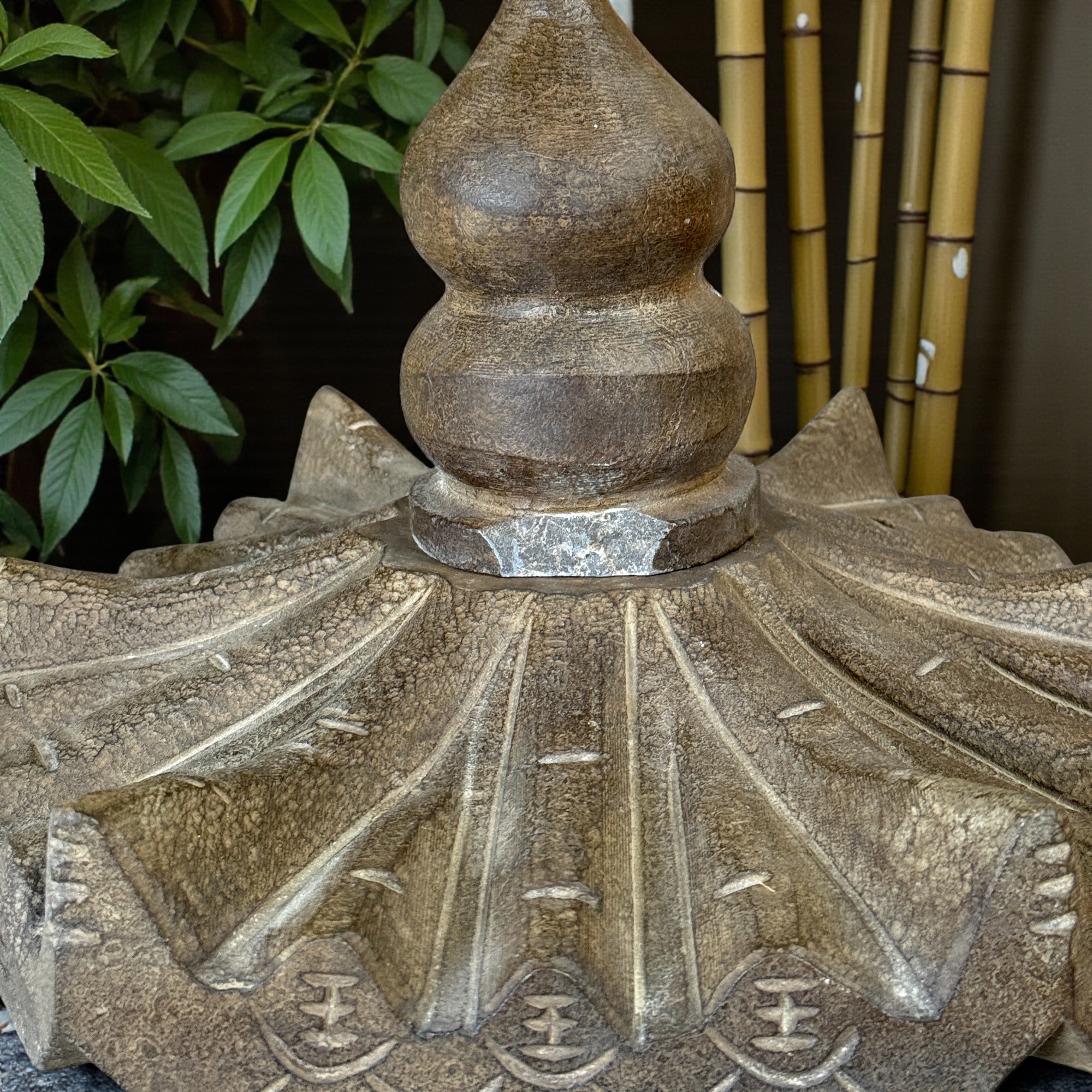 Chinesisches Geisterhaus Garten Pagode Steinlaterne