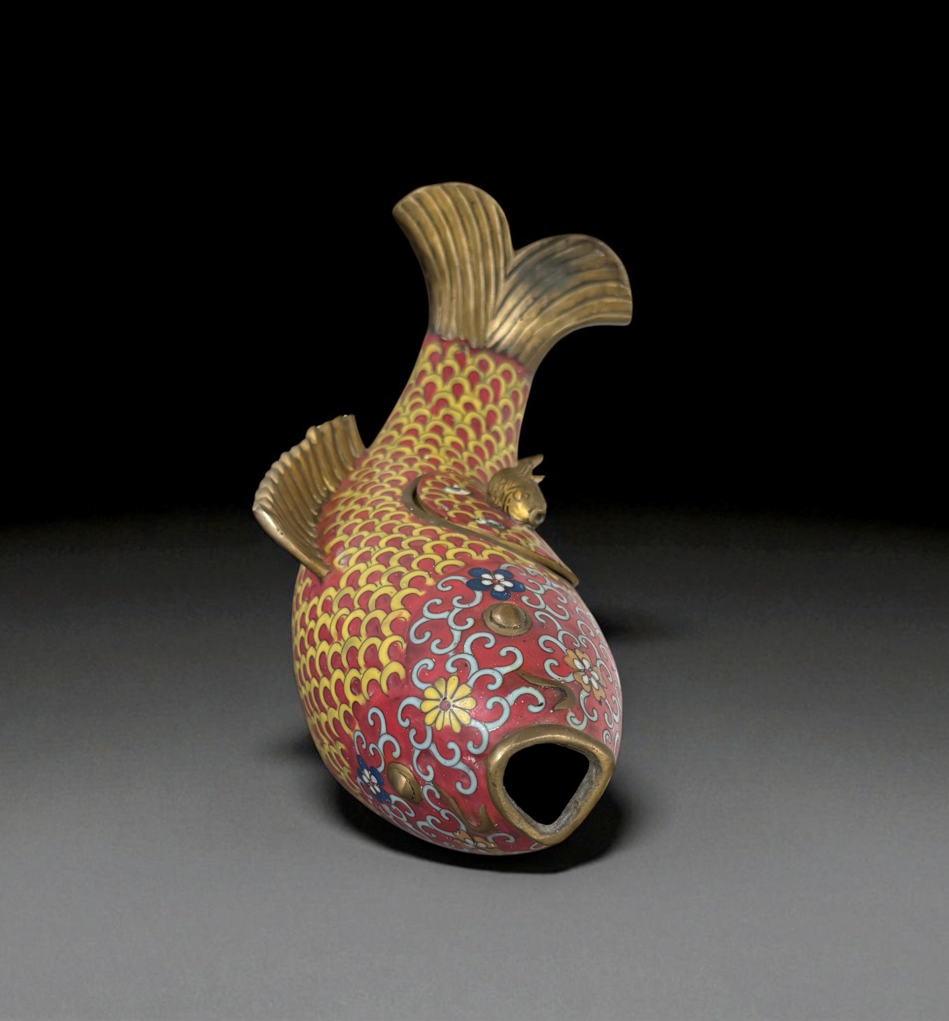 Koi Fisch Bronze Skulptur Cloisonné China mit Deckel – Räuchergefäß