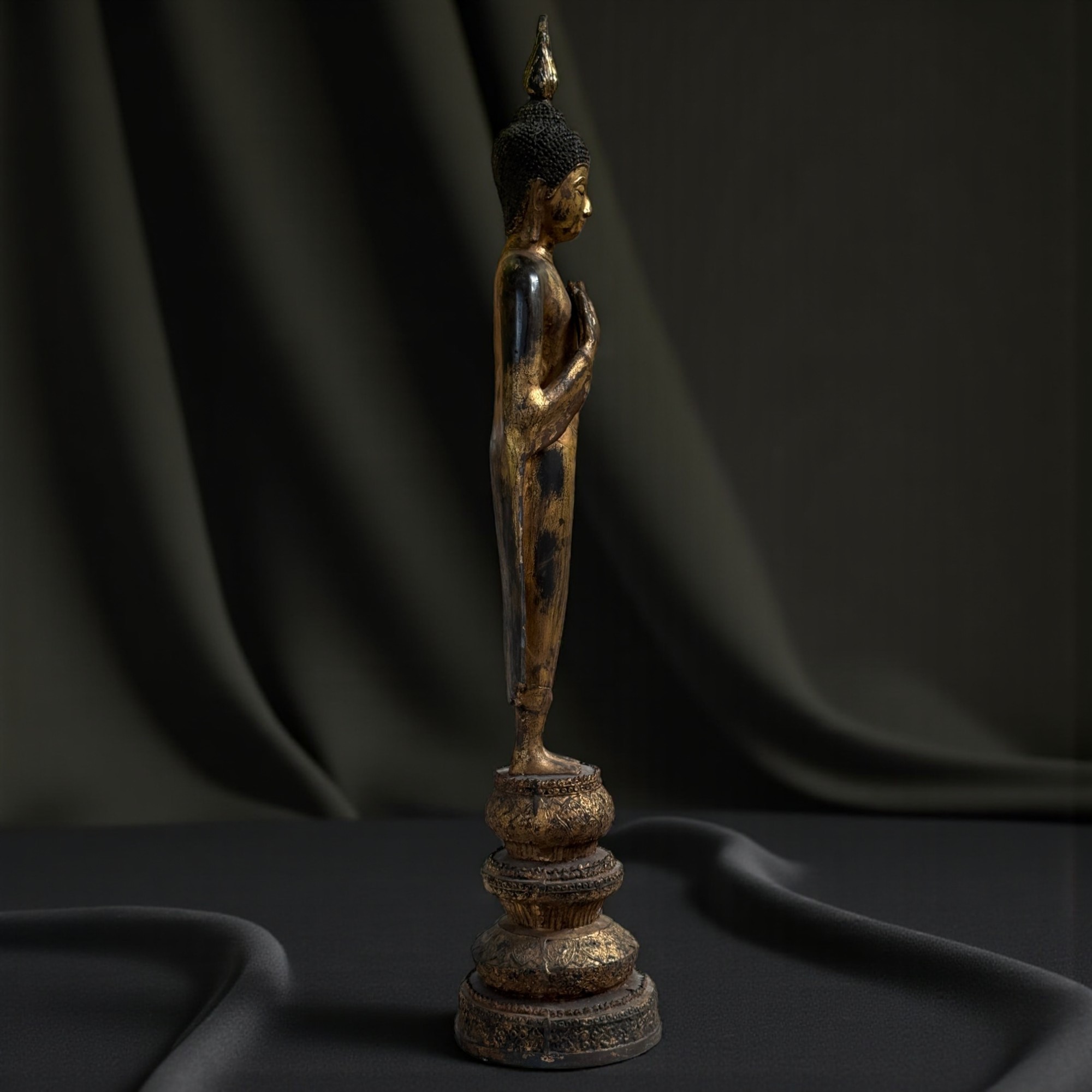 Thailändischer Wochentag Buddha Freitag Bronze Statue 105 cm groß