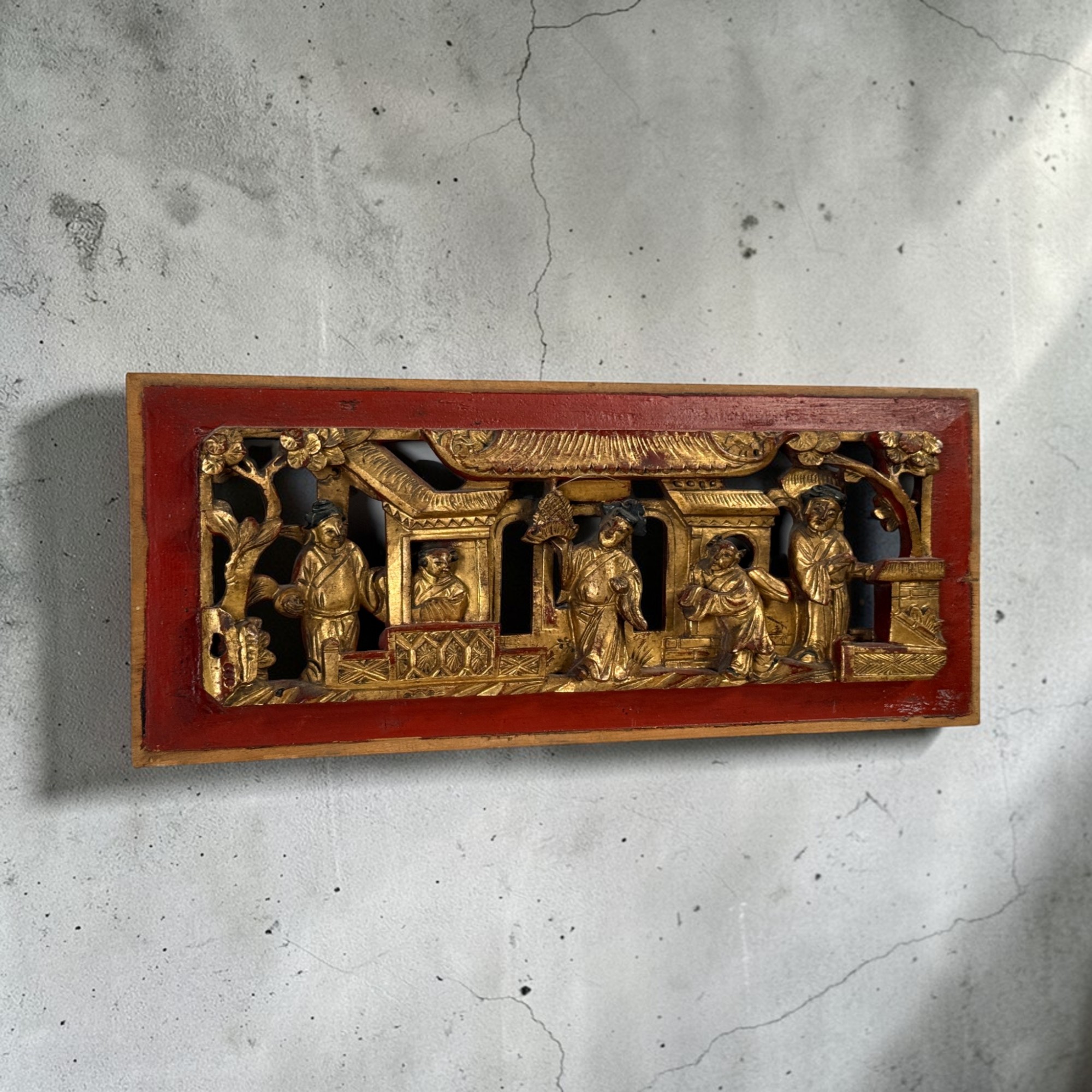 Vergoldete Holzschnitzerei Reise des Gelehrten – China Wandrelief (37 cm)