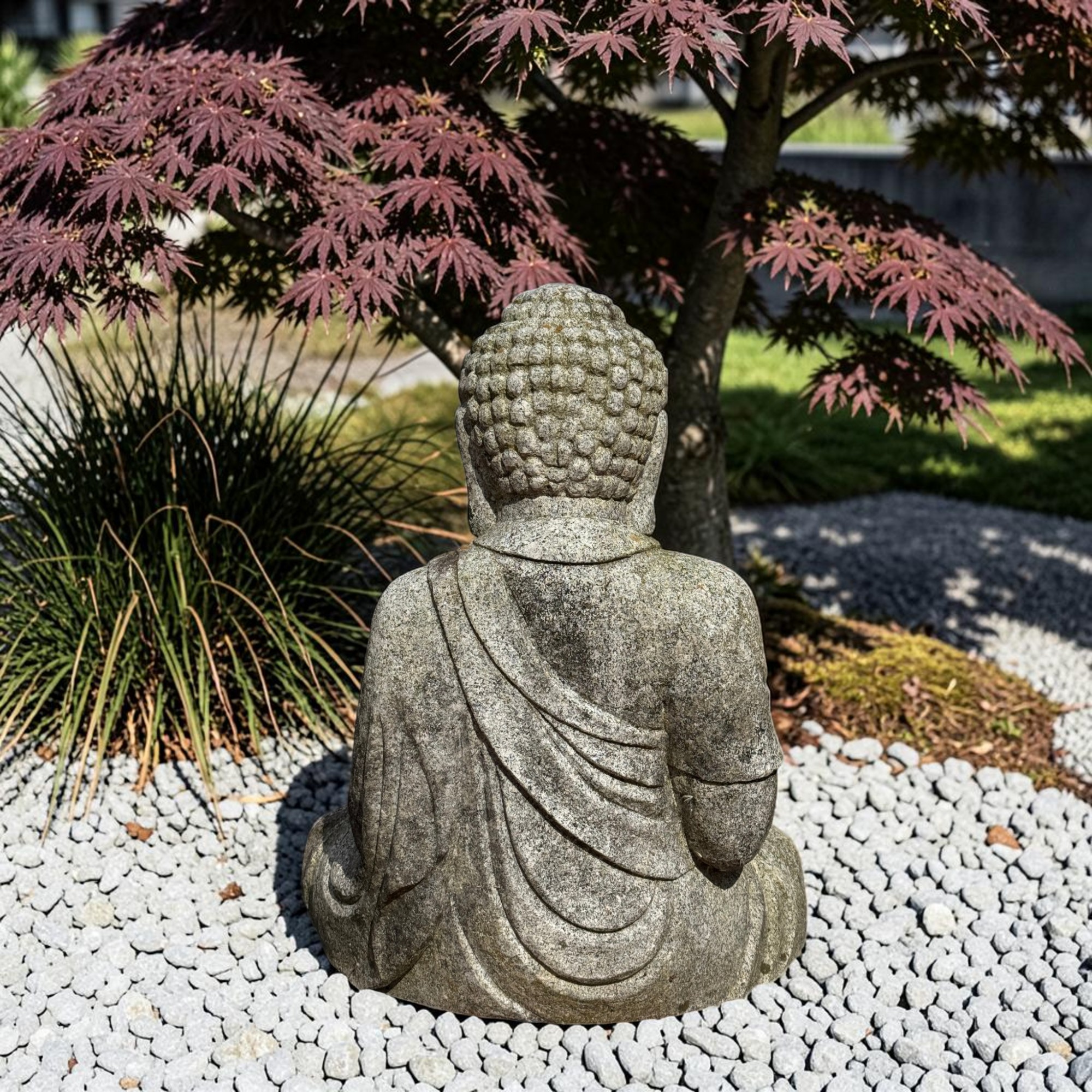 Granit Buddha Statue Dharmachakra Mudra – Handgeschlagene Steinfigur 53 cm
