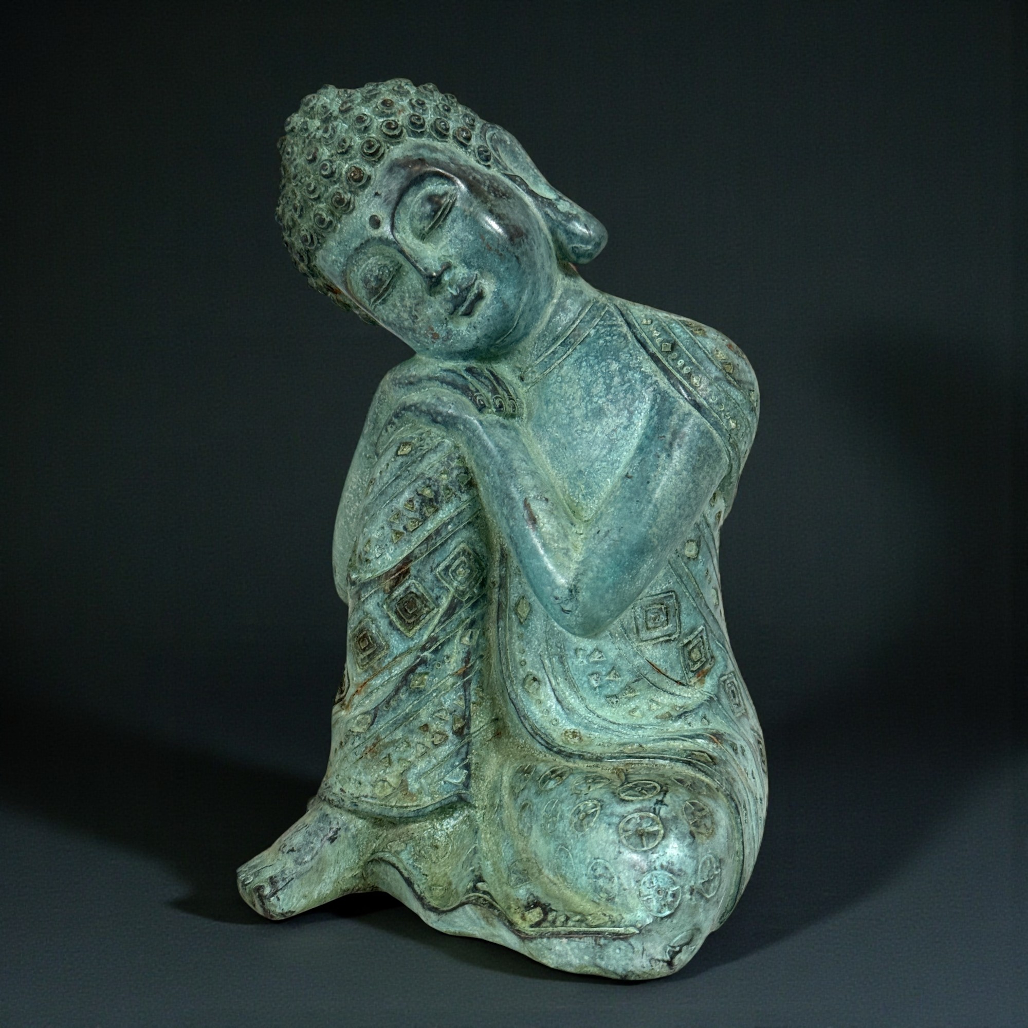 Ruhende Bronze Buddha Figur - Relax - Skulptur aus Tibet/China