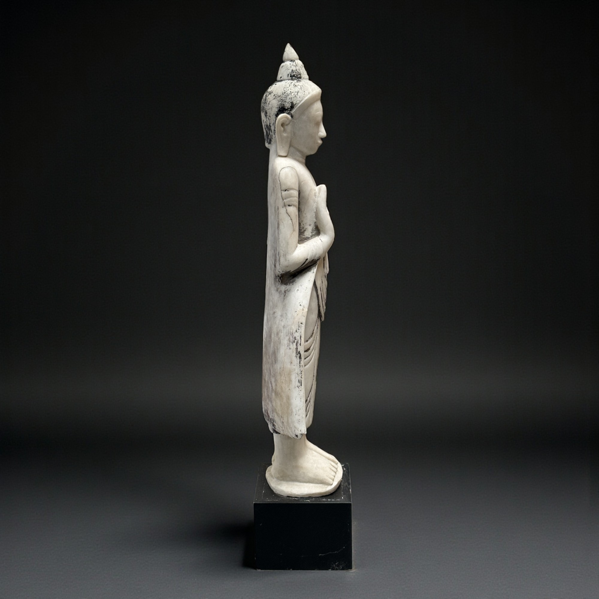 Alte Burma Buddha Statue aus Marmor Stein 108 cm groß