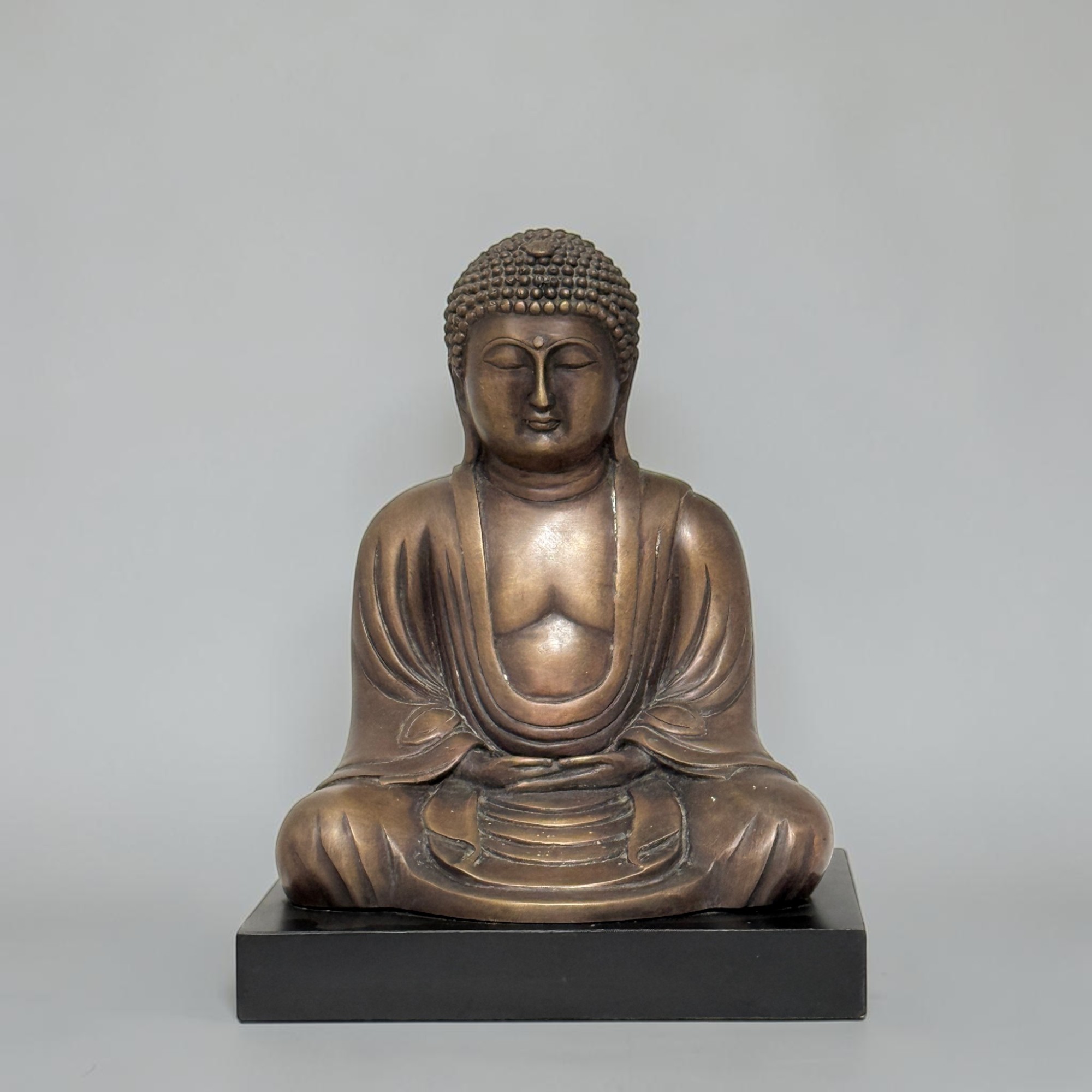 Alte Daibutsu Bronze Buddha Figur Kamakura Amida aus Japan