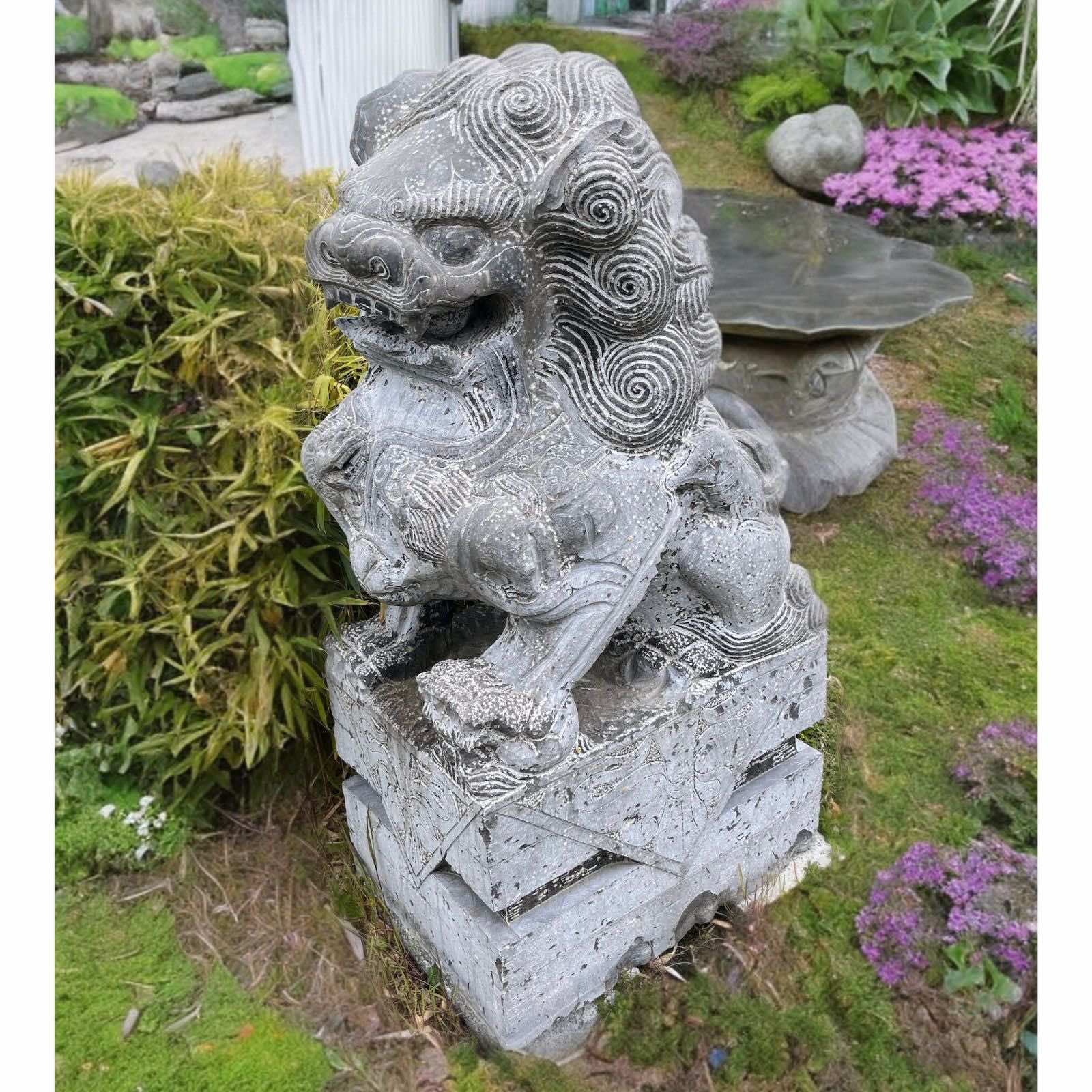 Chinesischer Wächterlöwe Tempellöwe Naturstein Skulptur China 110cm
