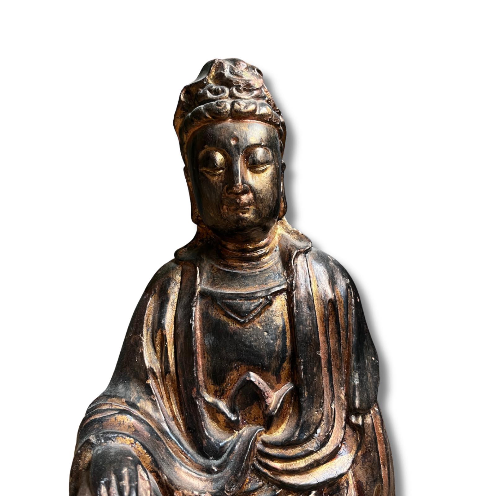 Kwan-Yin Buddha Figur aus Pappmache
