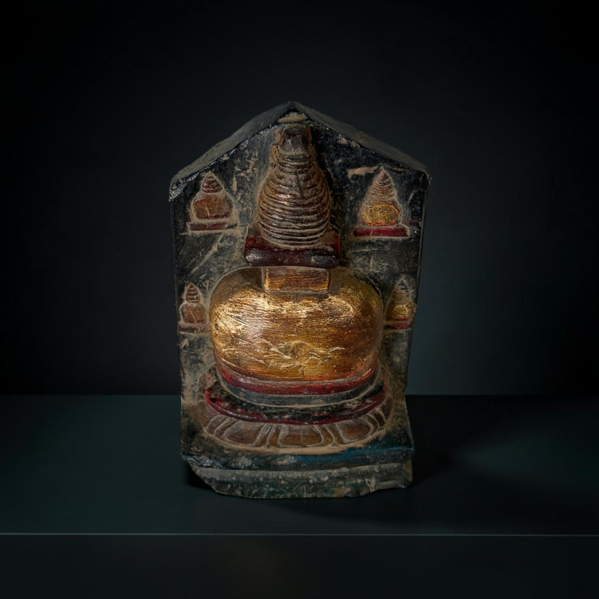 Alter Stupa Chorten Steinrelief aus Blackstone Nepal 15cm